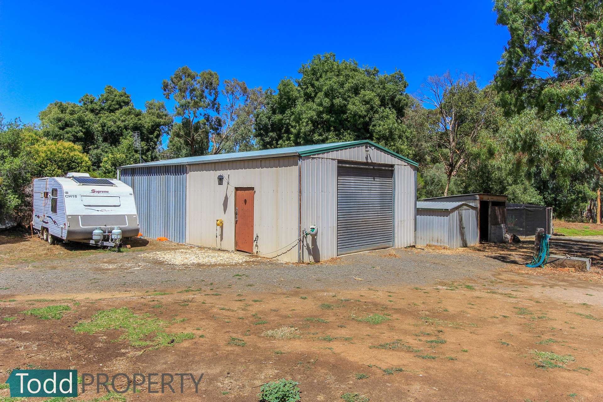 16 Thompsons Lane, Heathcote Sold by Farmbuy.com - image 15