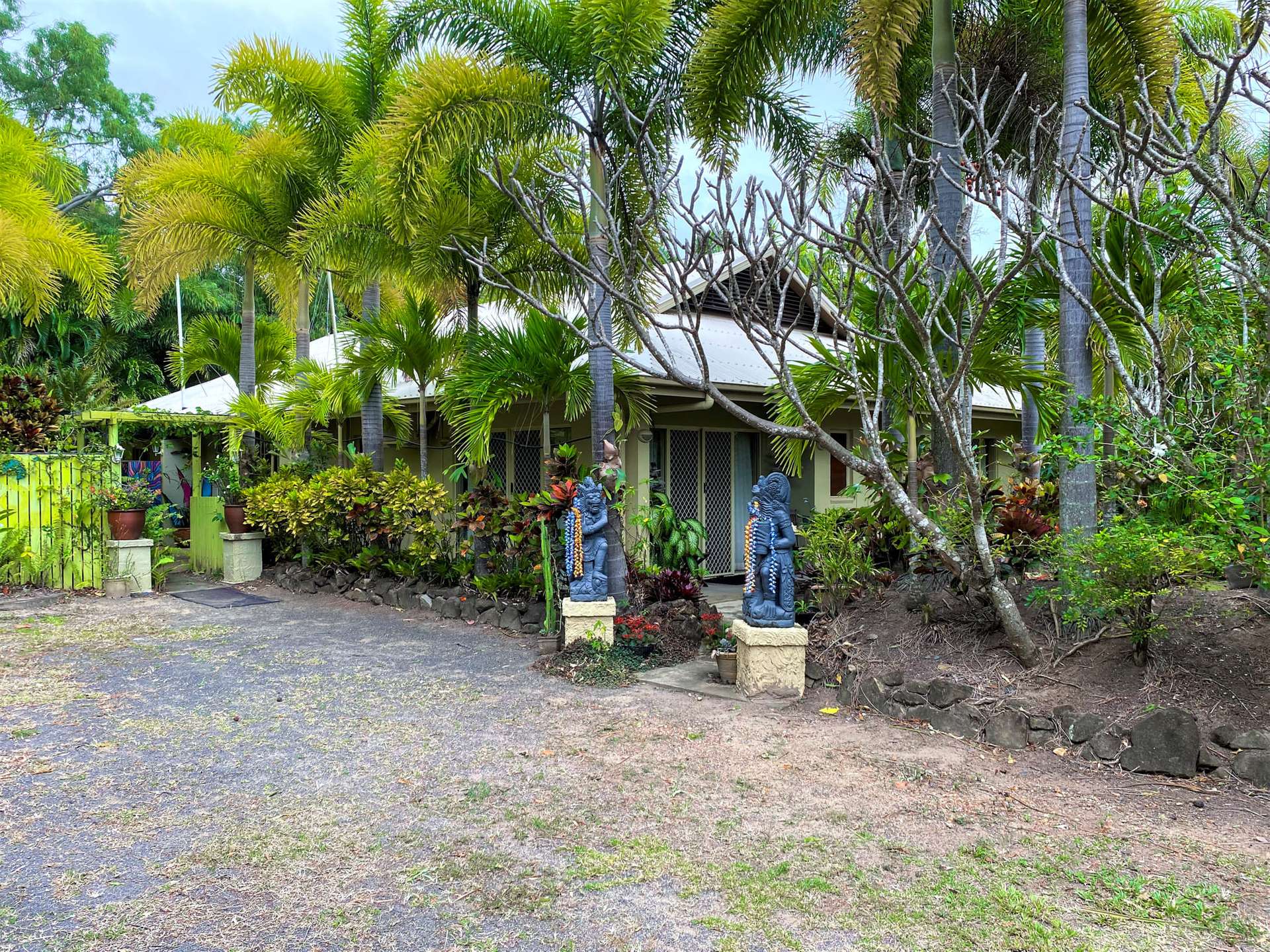 18 Hope Street, Cooktown For Sale by Farmbuy.com - image 2