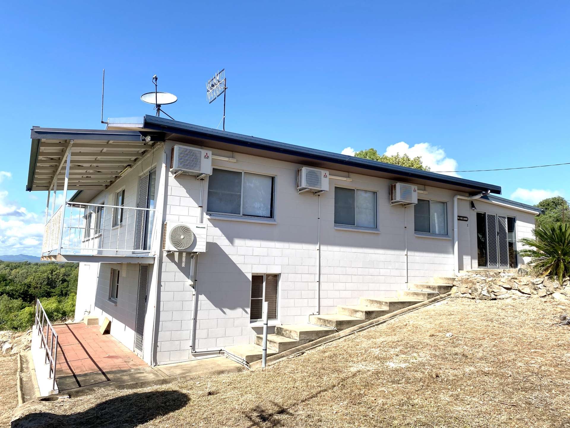 10 Kookaburra  Terrace, Wunjunga For Sale by Farmbuy.com - image 3