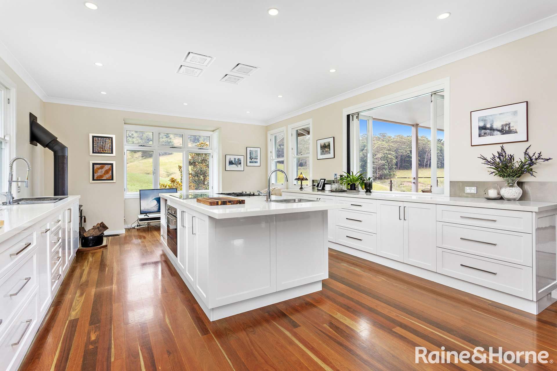 "Araluen" - 410C Moss Vale Road, Cambewarra For Sale by Farmbuy.com - image 10