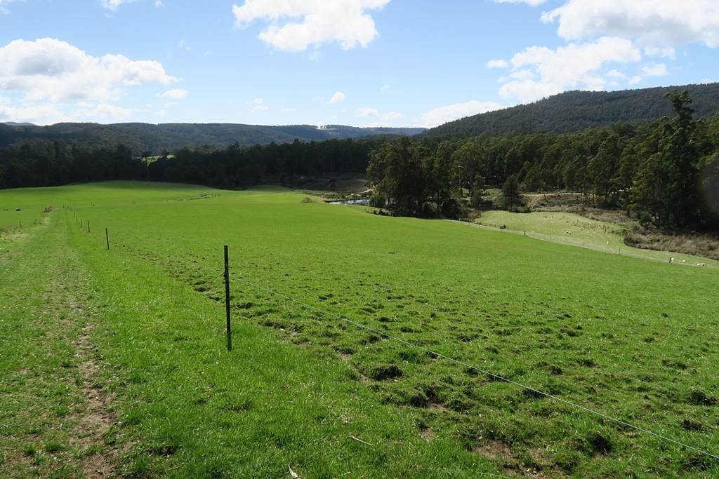 34 Watts Road, Paradise Sold by Farmbuy.com - image 9
