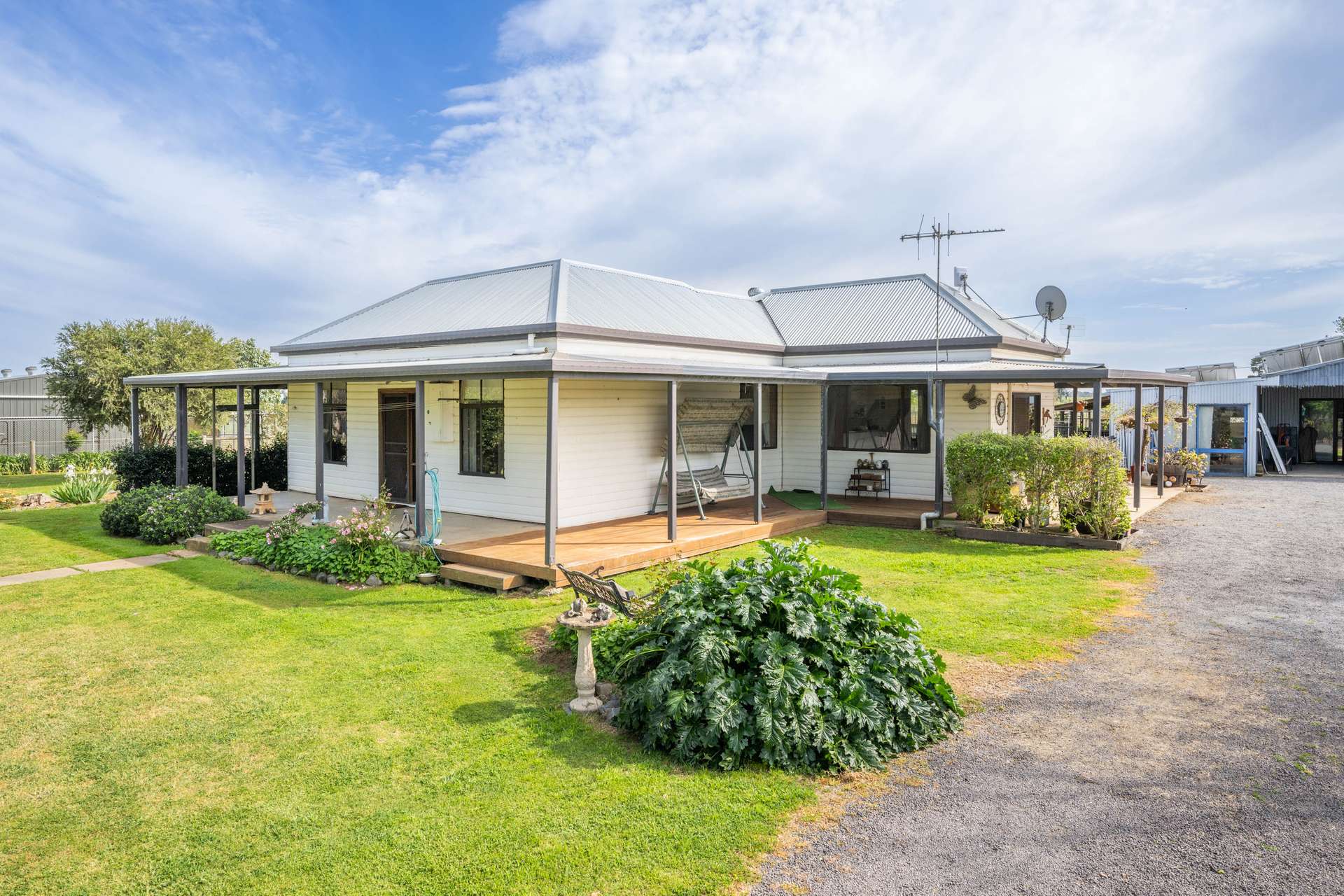 285 Hosie Road, Shepparton East For Sale by Farmbuy.com - image 2