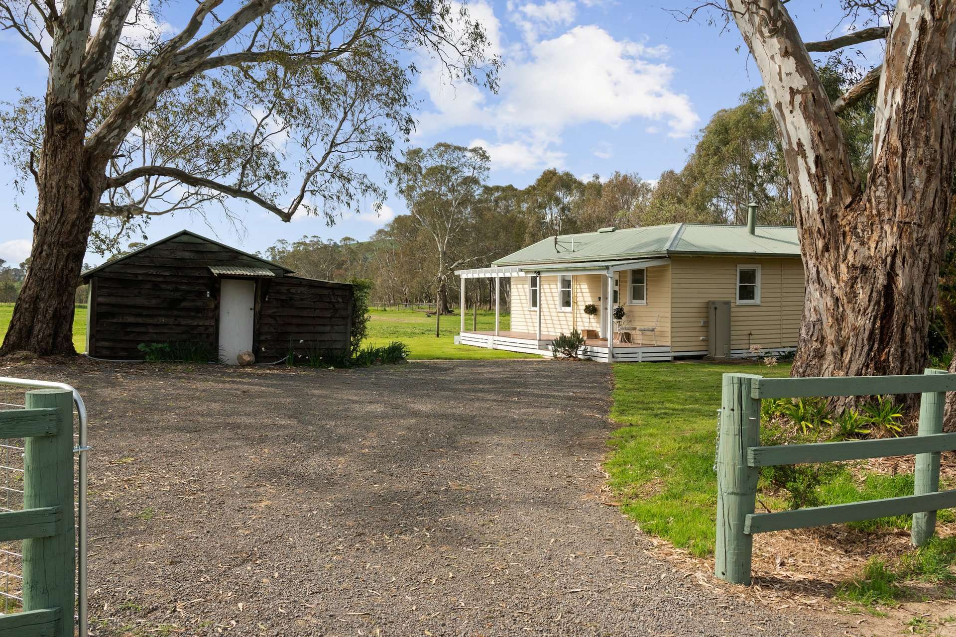 93 Church Lane, Gooram Via, Euroa For Sale by Farmbuy.com - image 12