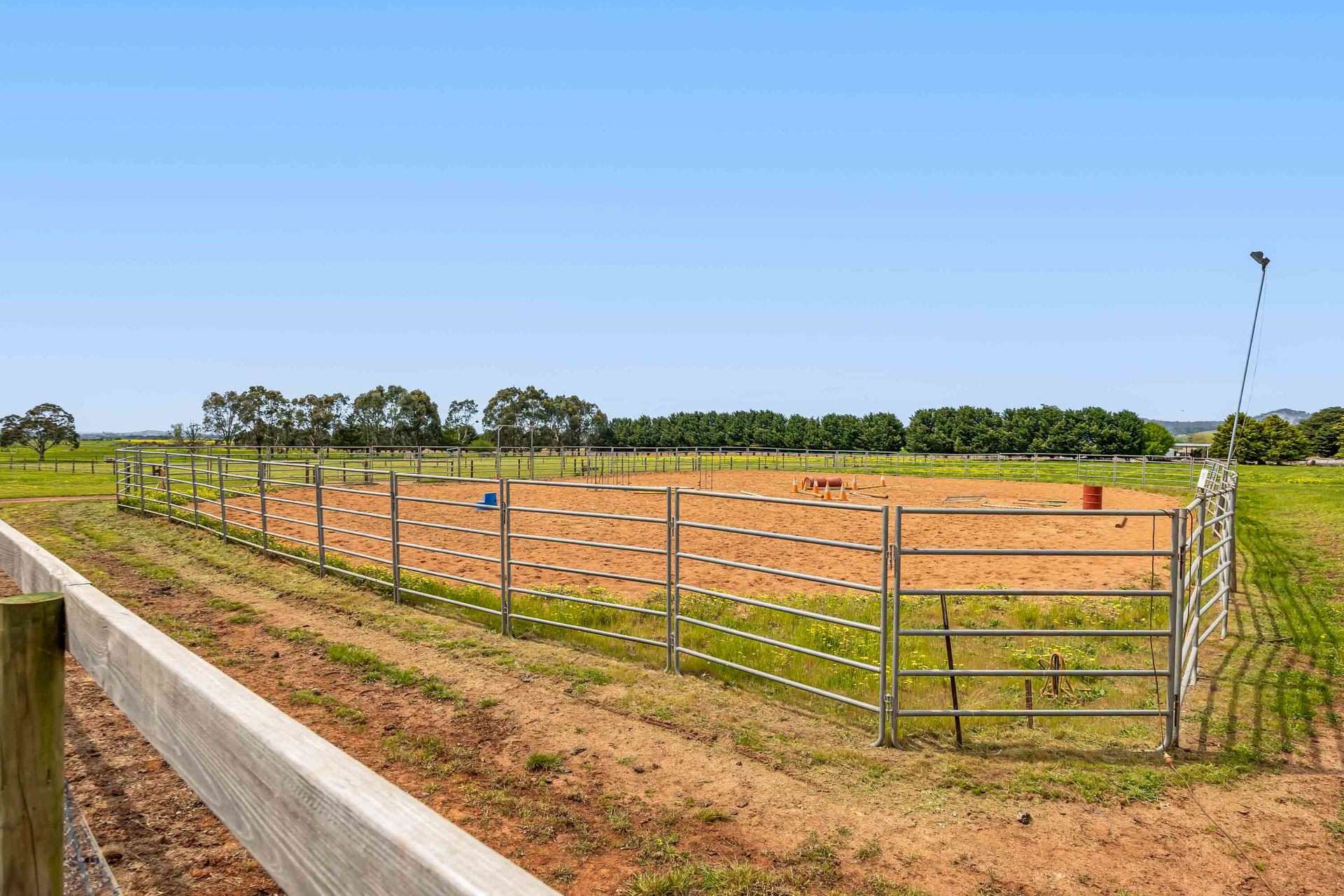 17 Camerons Lane, Waubra For Sale by Farmbuy.com - image 33