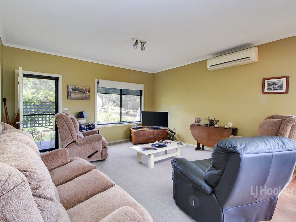 312 Omeo Valley Road, Omeo For Sale by Farmbuy.com - image 8