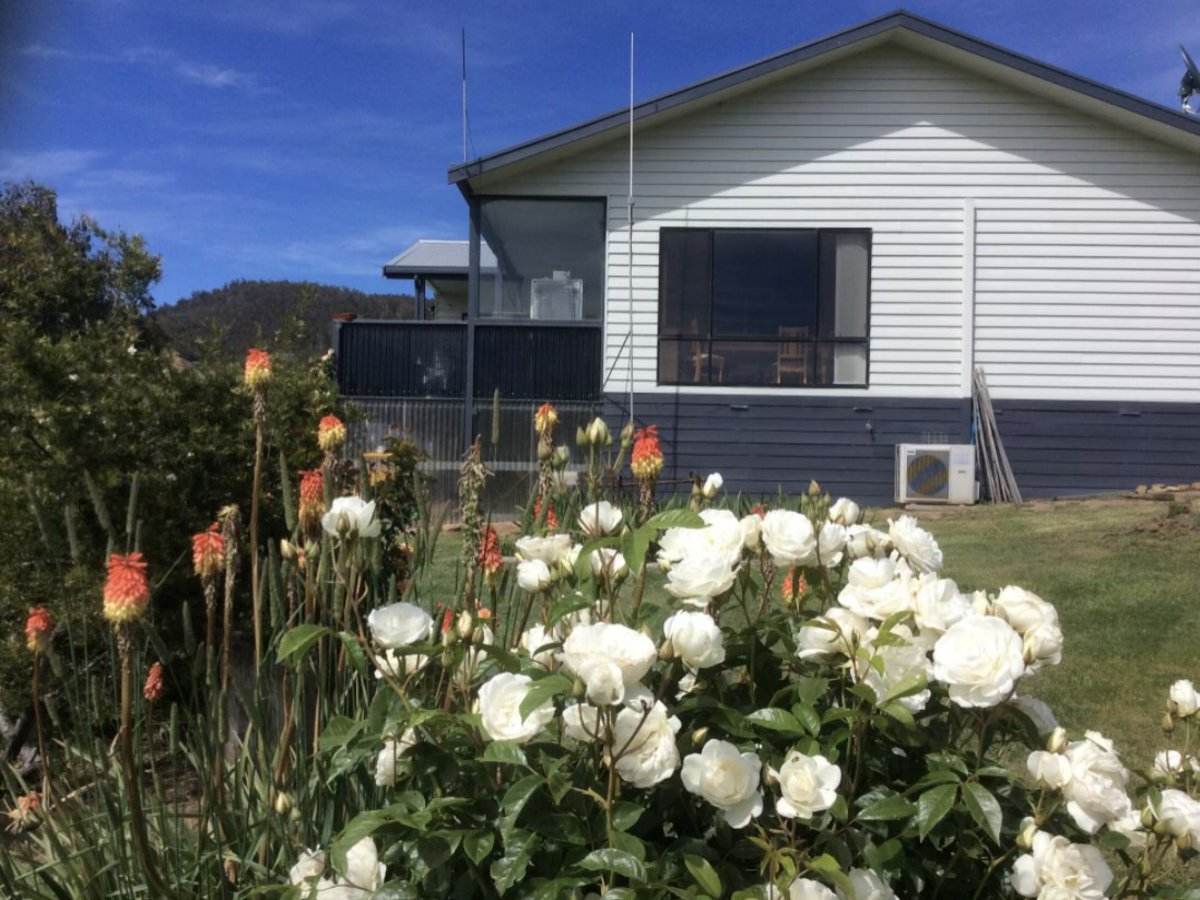 312 Omeo Valley Road, Omeo For Sale by Farmbuy.com - image 19