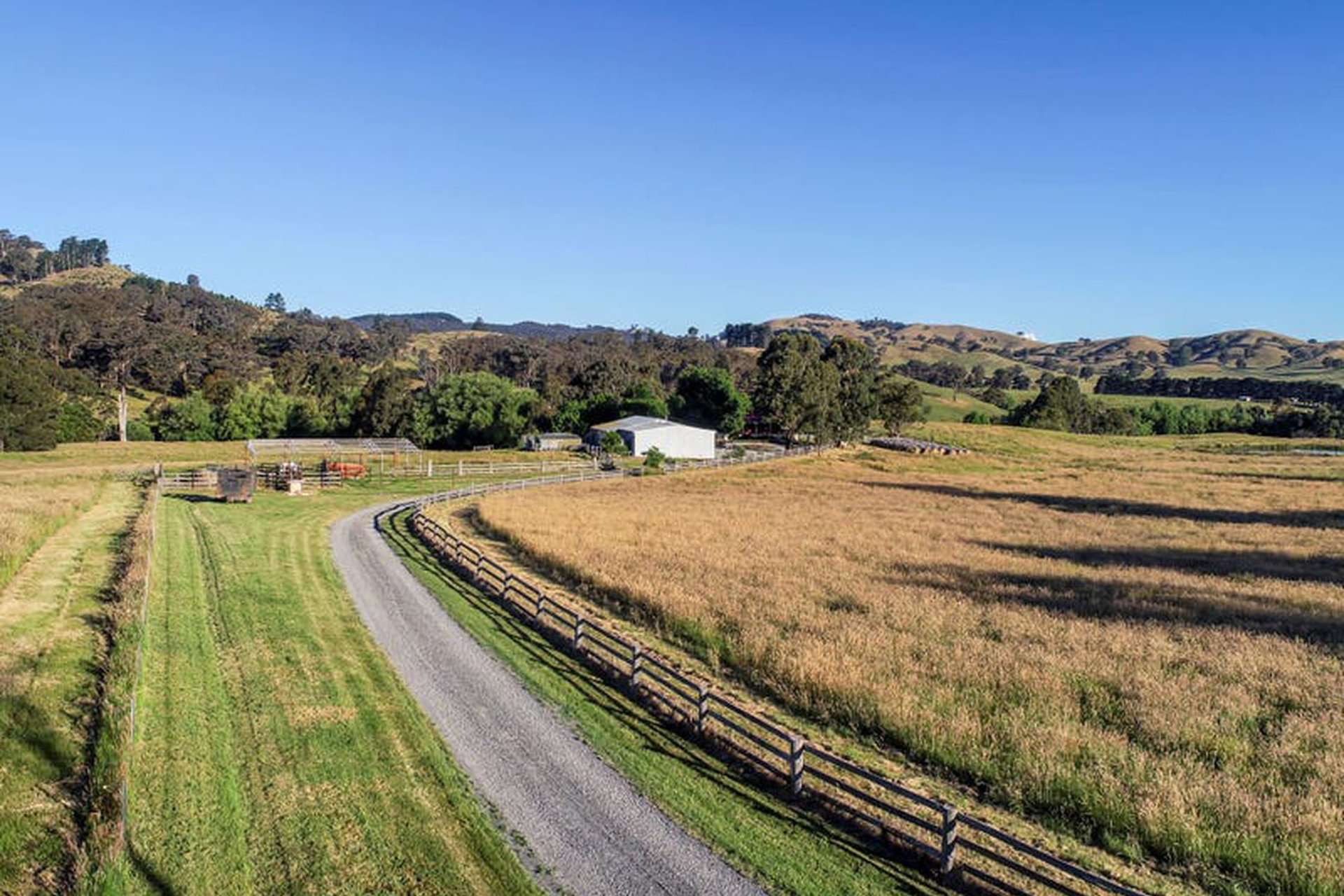 768 North Creek Road, Ancona For Sale by Farmbuy.com - image 5