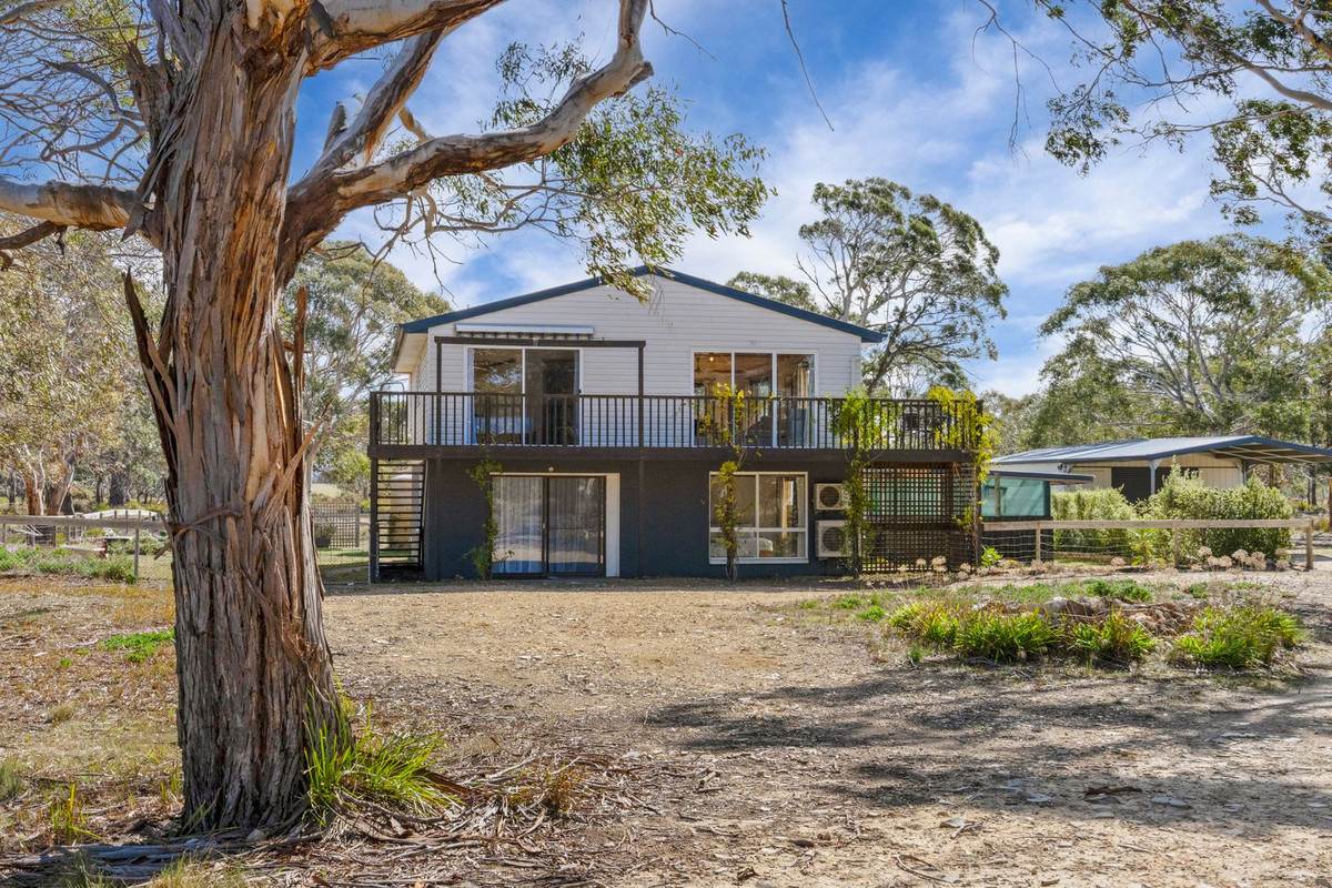 277 Cambria Drive, Dolphin Sands For Sale by Farmbuy.com - image 2