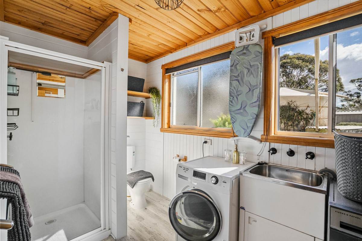 277 Cambria Drive, Dolphin Sands For Sale by Farmbuy.com - image 22