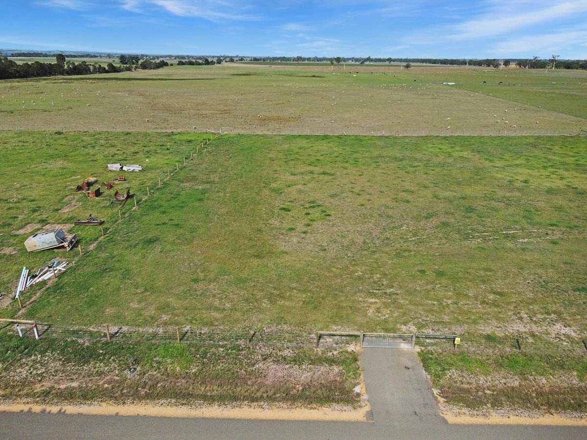 Lot 45, 71 Collins Street, Lindenow South Sold by Farmbuy.com - image 1