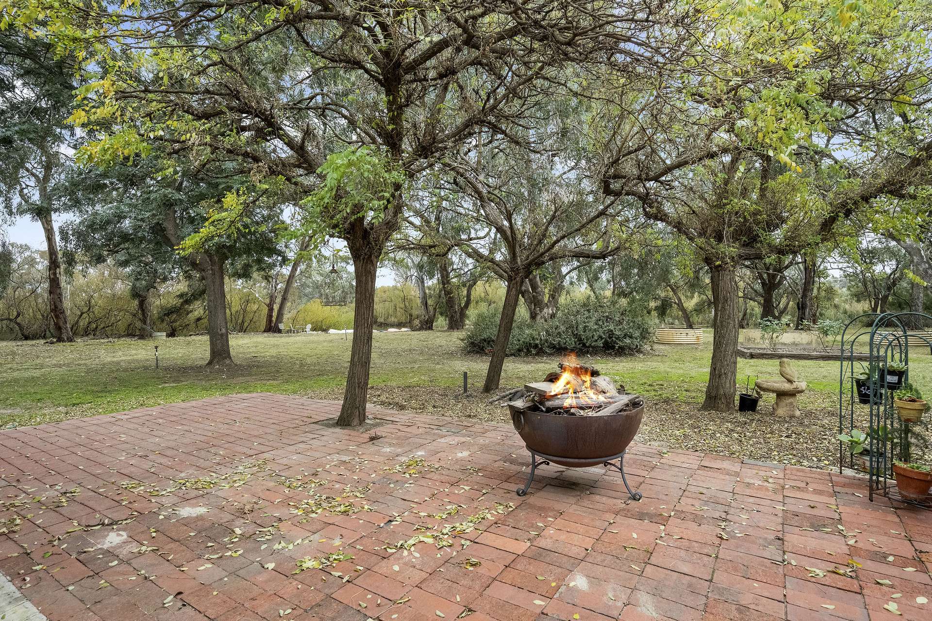 1 School Road, Gunbower For Sale by Farmbuy.com - image 4