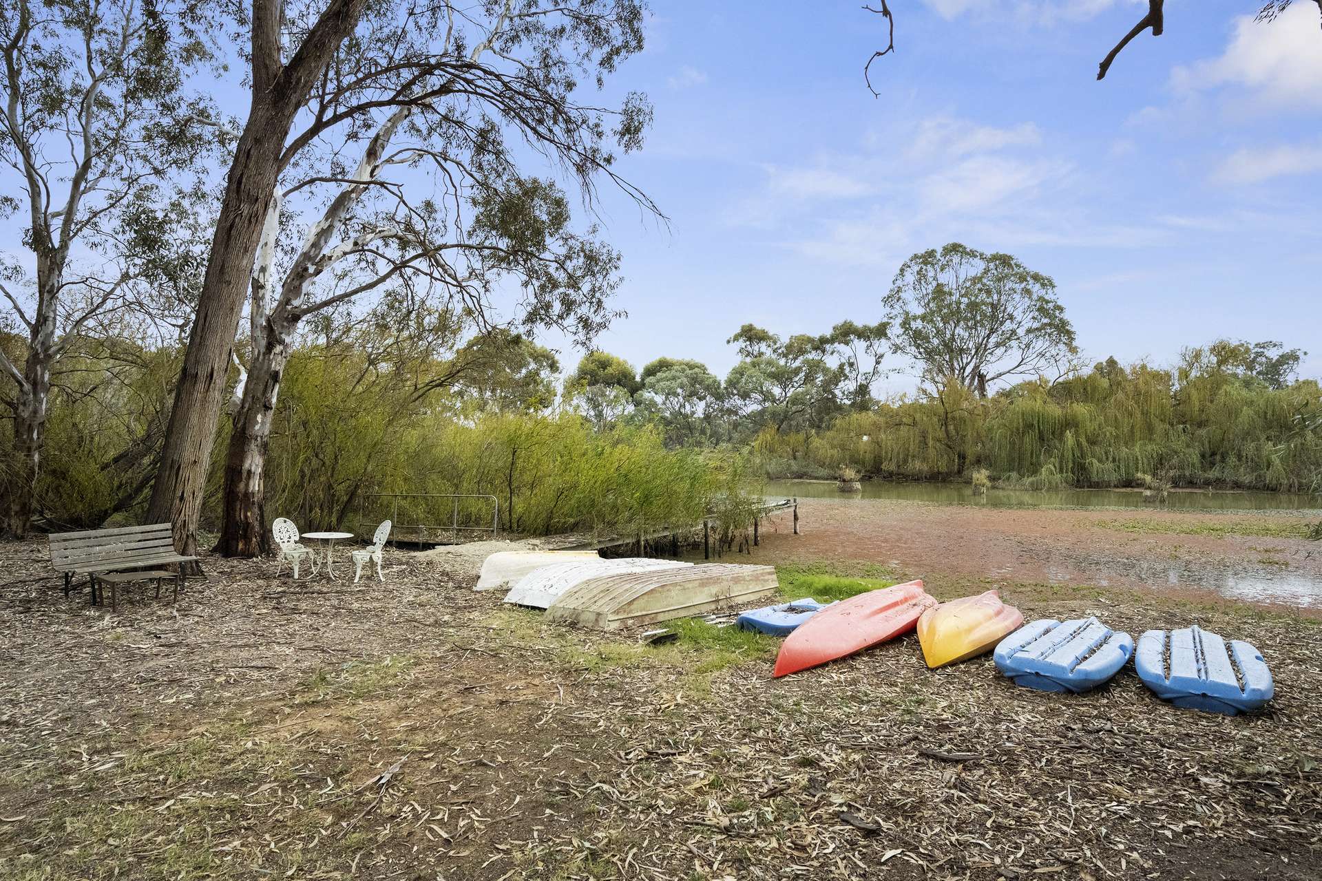 1 School Road, Gunbower For Sale by Farmbuy.com - image 3