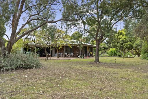 1 School Road, Gunbower VIC 3566