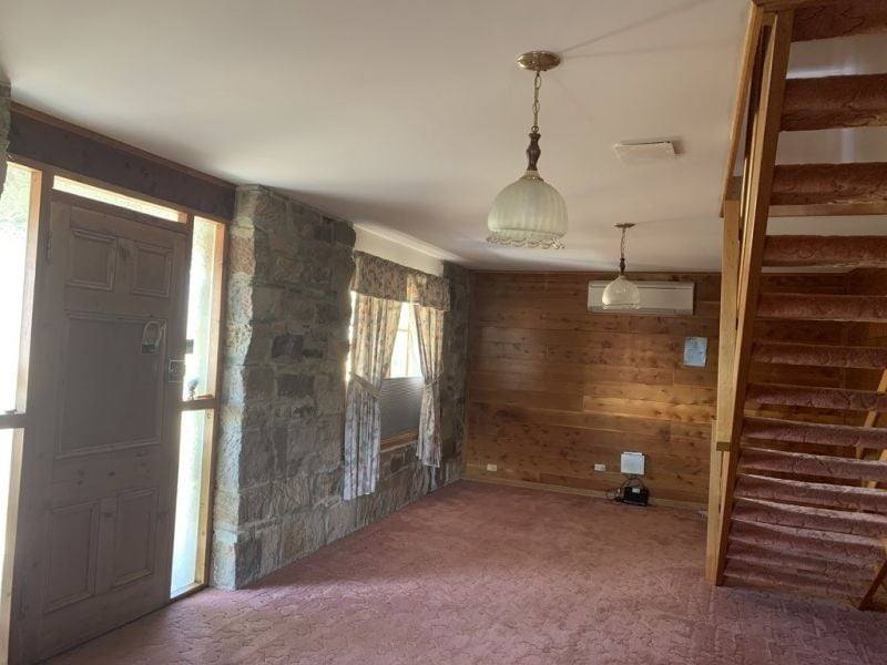 7 Meredith Street, Triabunna For Sale by Farmbuy.com - image 11