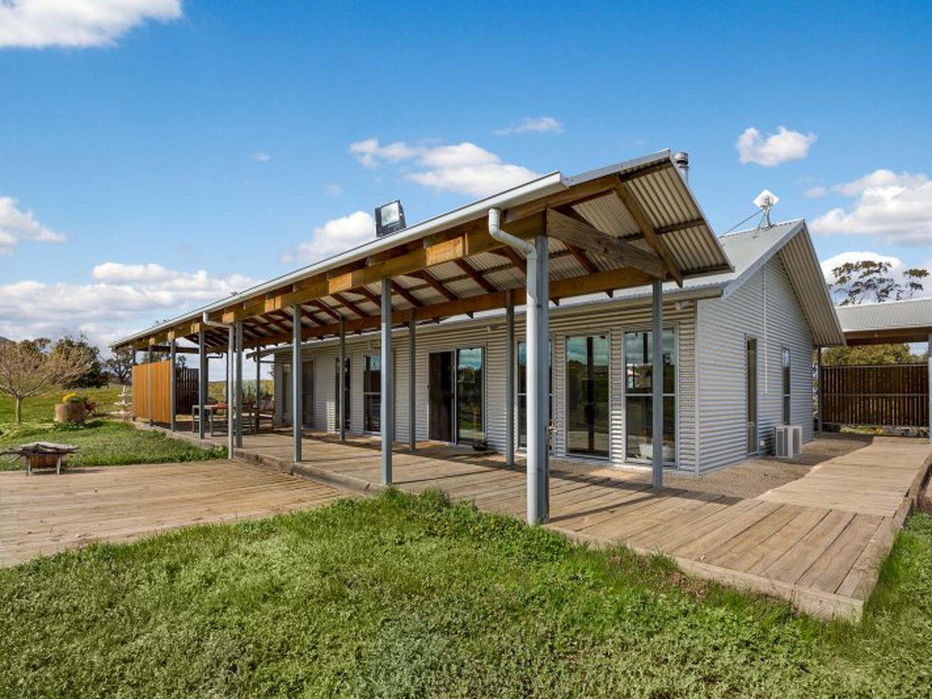 160 Coppermine Road, Heathcote Sold by Farmbuy.com - image 1