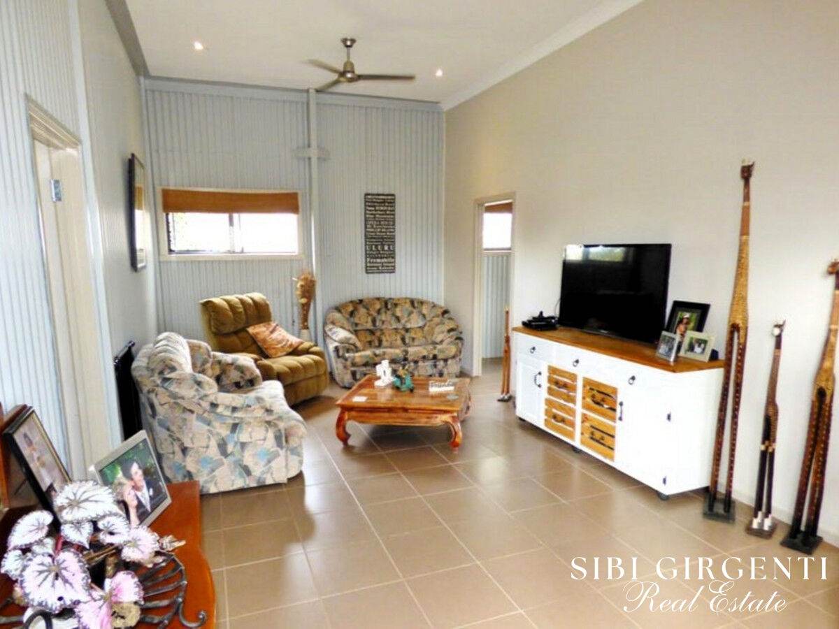 66 Macadamia Street, Arriga Sold by Farmbuy.com - image 4