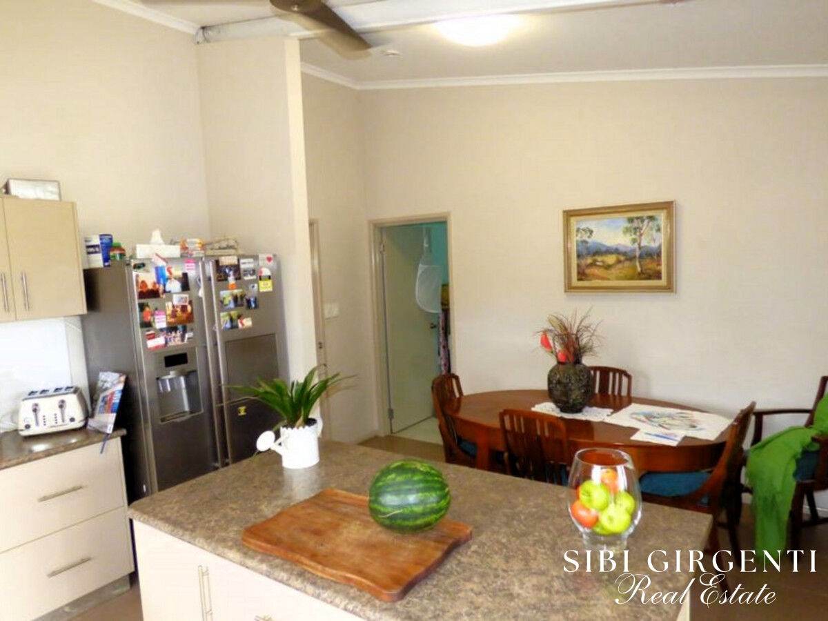 66 Macadamia Street, Arriga Sold by Farmbuy.com - image 3