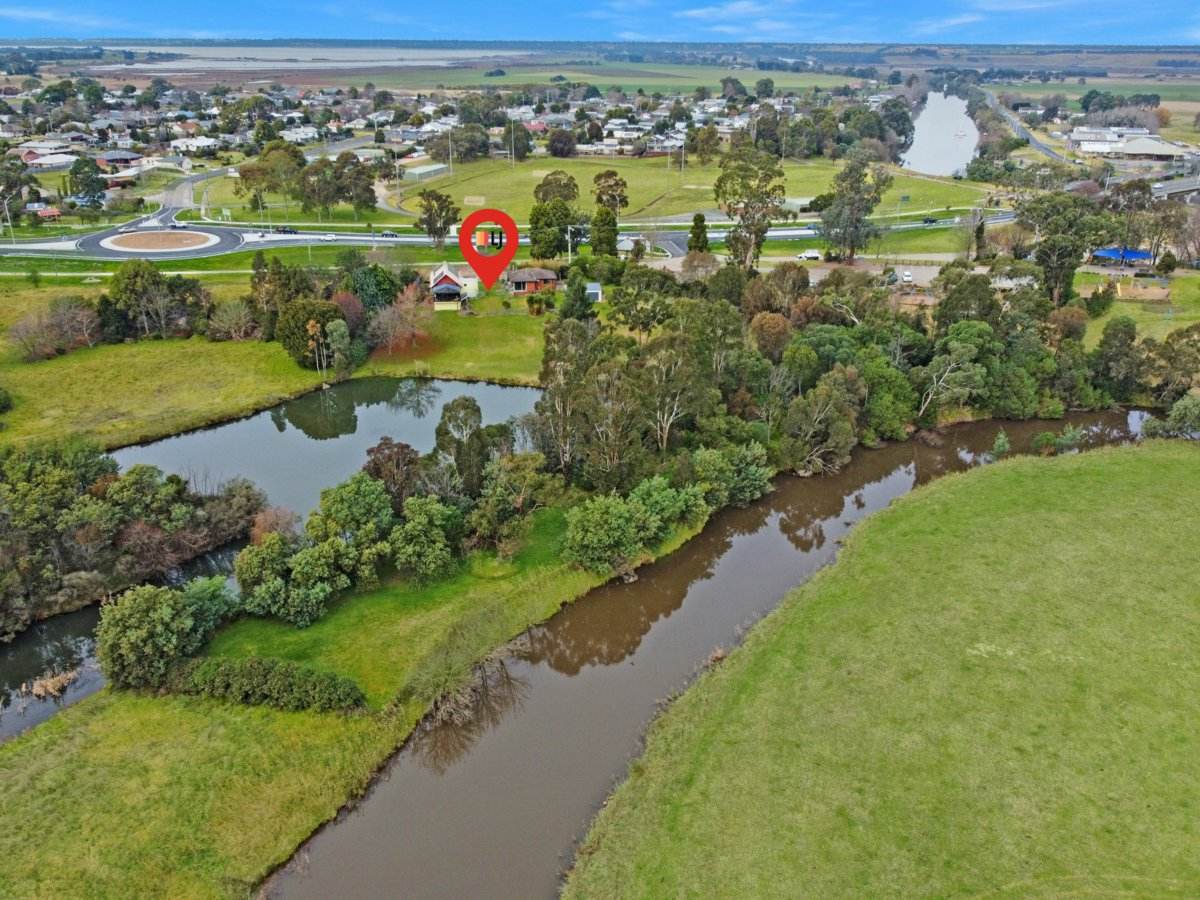 1 Princes Highway, Lucknow For Sale by Farmbuy.com - image 2