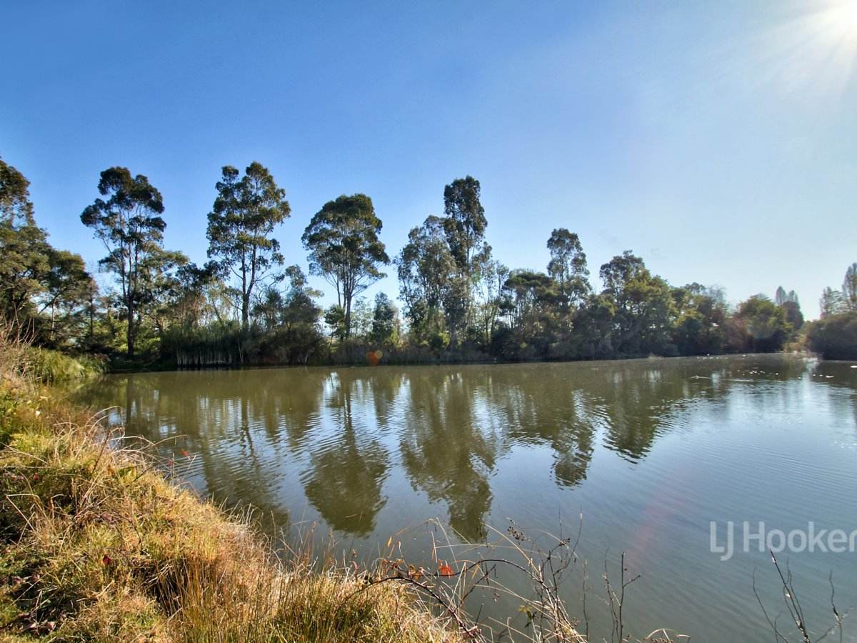 1 Princes Highway, Lucknow For Sale by Farmbuy.com - image 16