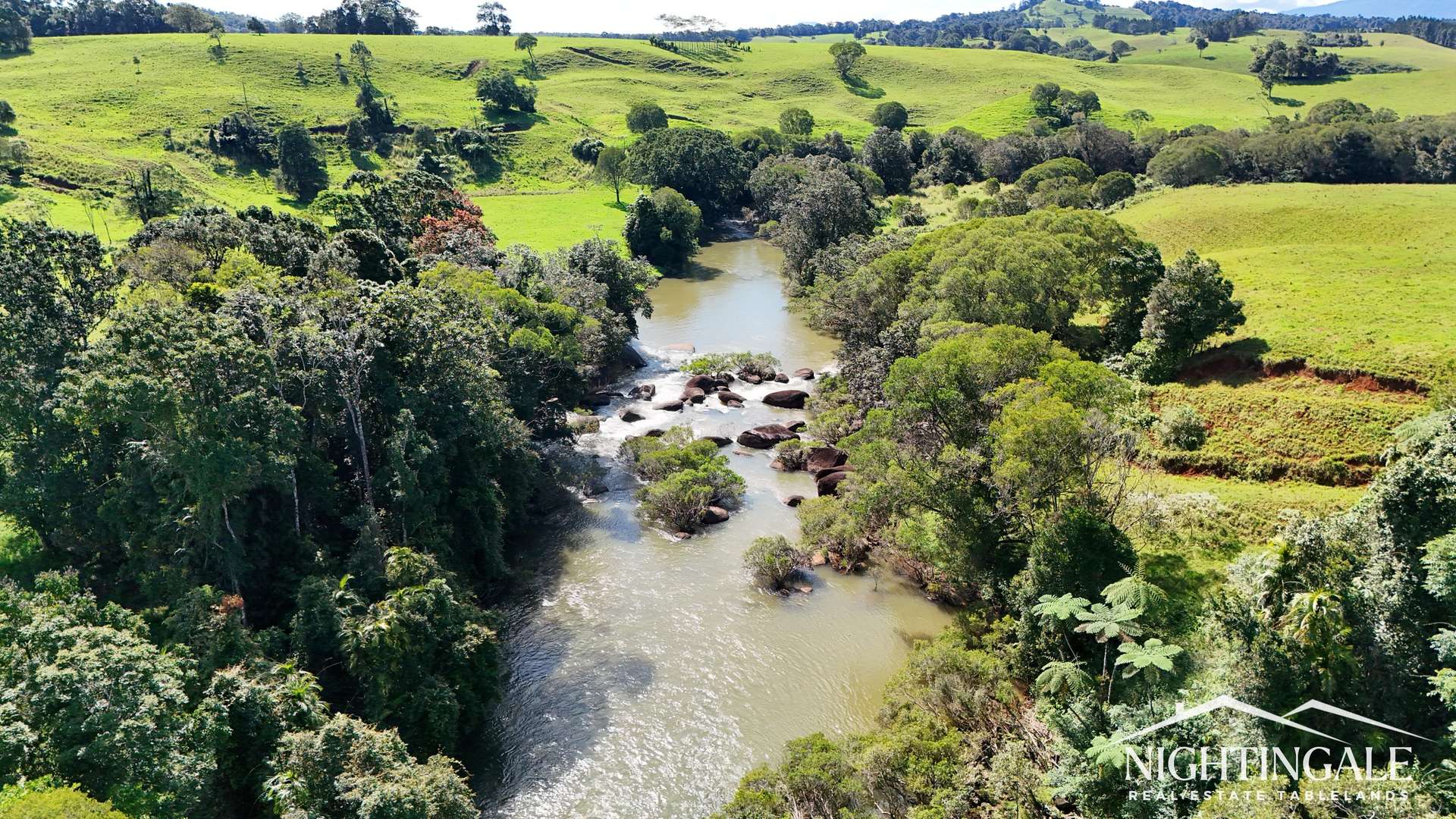 279 Hosie Road, Tarzali For Sale by Farmbuy.com - image 1