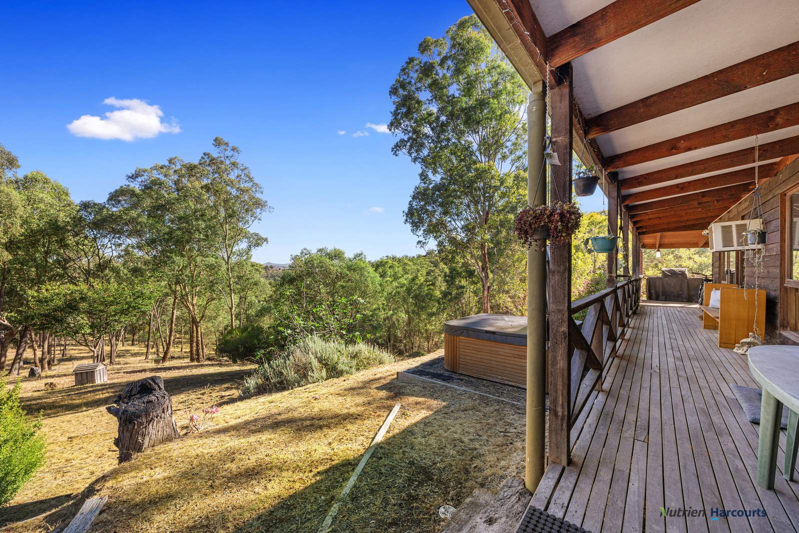 75 Yellow Box Ridge Road, Acheron For Sale by Farmbuy.com - image 9