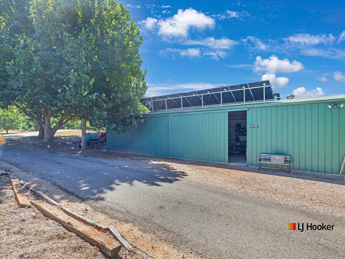 18 Clifton Street East, Mathoura For Sale by Farmbuy.com - image 19