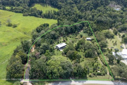 516 Whyanbeel Road&comma; Whyanbeel, Mossman QLD 4873