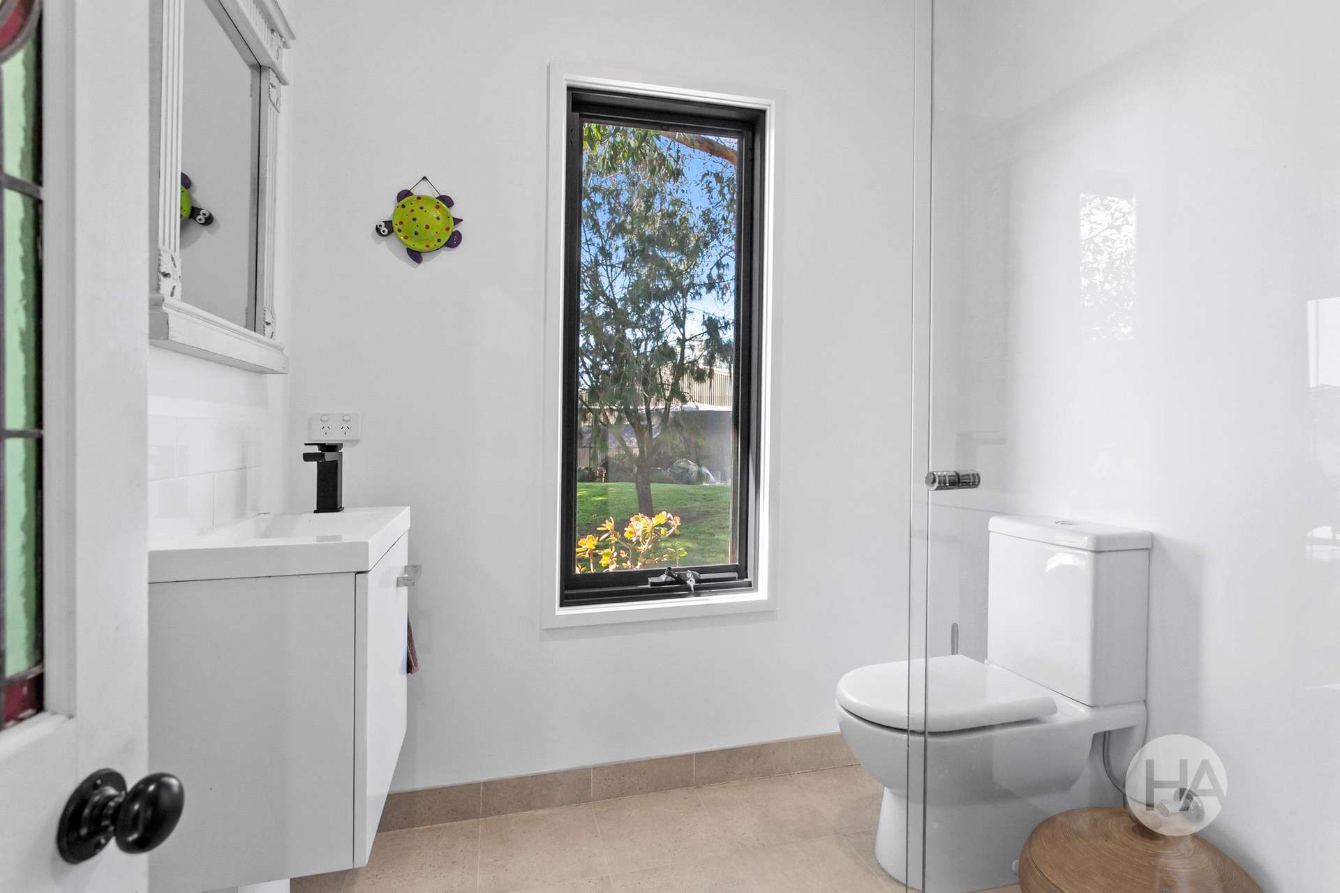 155 Stumpy Gully Road, Balnarring For Sale by Farmbuy.com - image 6