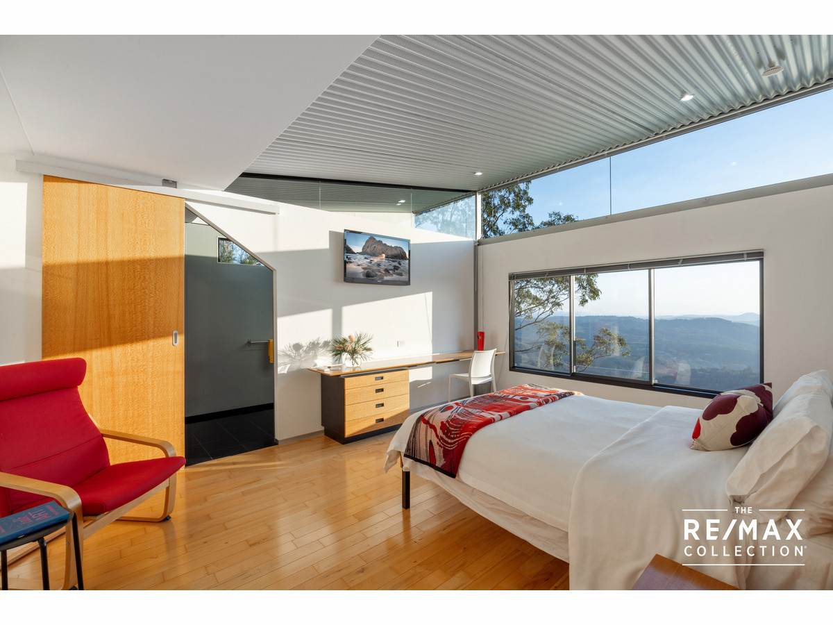 65 - 69 Main Street, Montville For Sale by Farmbuy.com - image 15