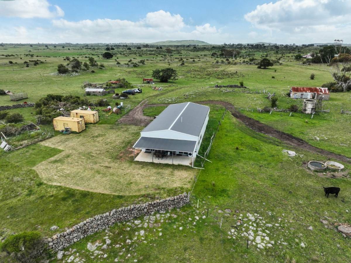 745 South Dreeite Road, Dreeite South For Sale by Farmbuy.com - image 1