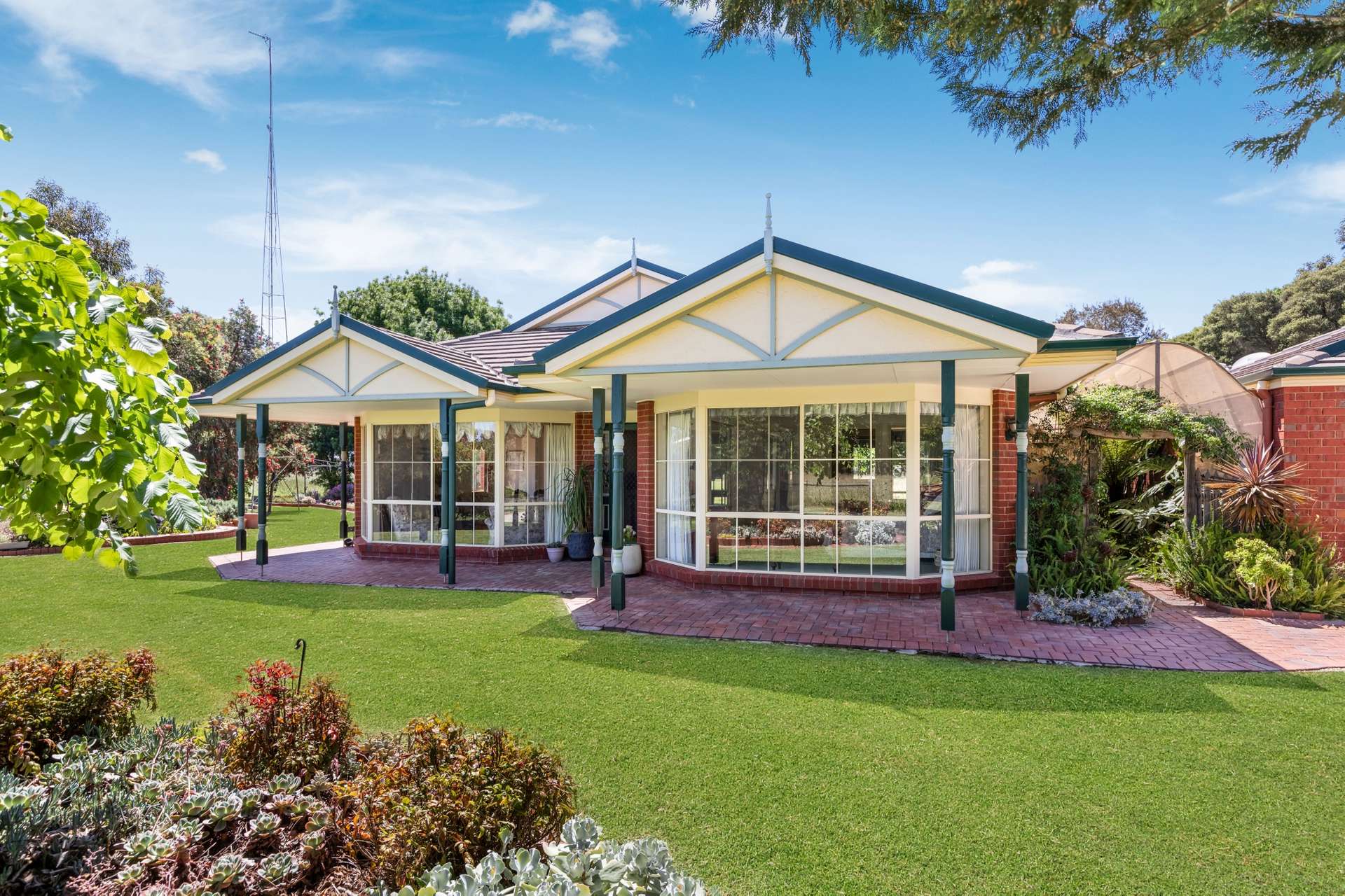 567 Cohuna Island Road, Cohuna For Sale by Farmbuy.com - image 1