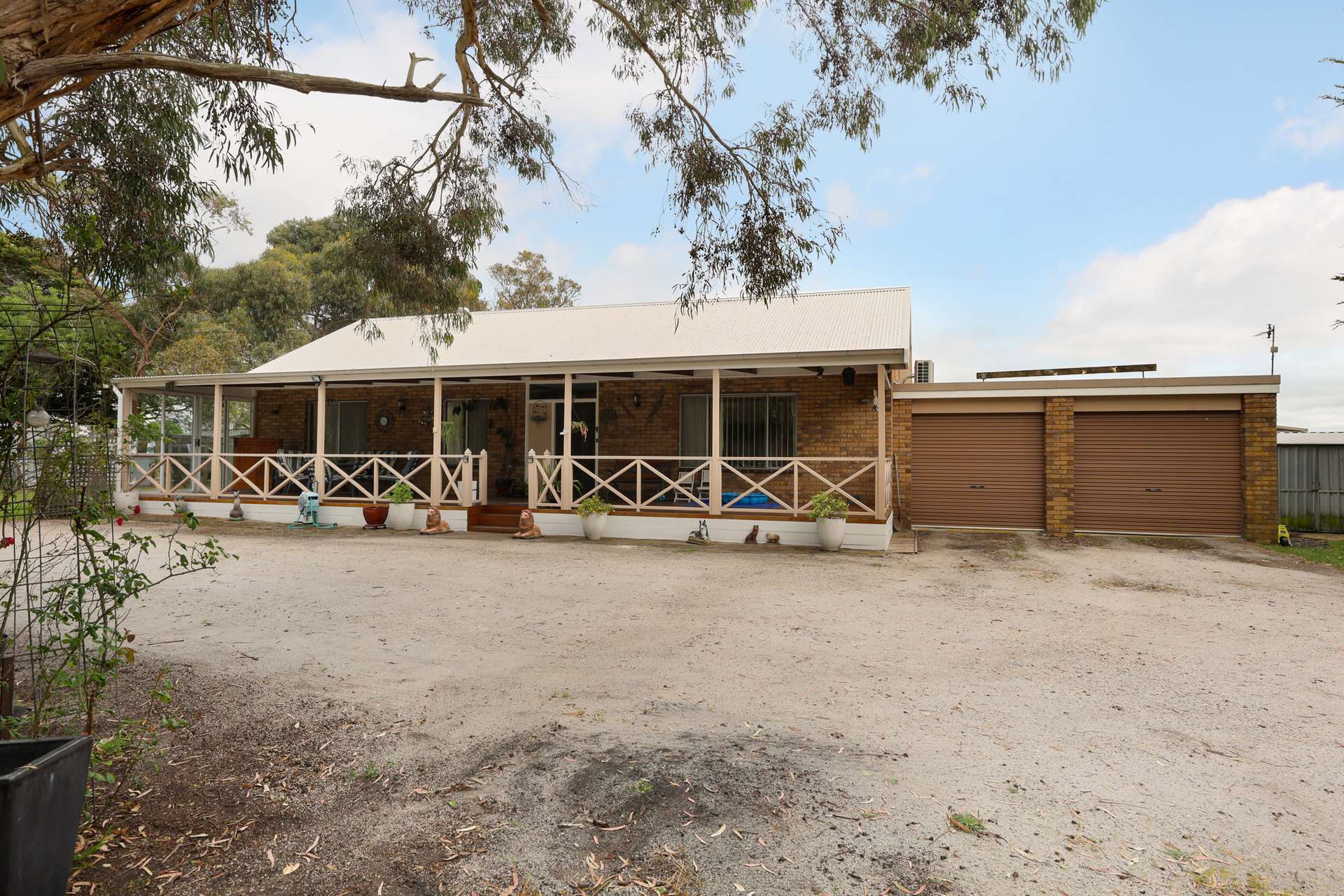 1026 Hamilton Highway, Derrinallum For Sale by Farmbuy.com - image 2