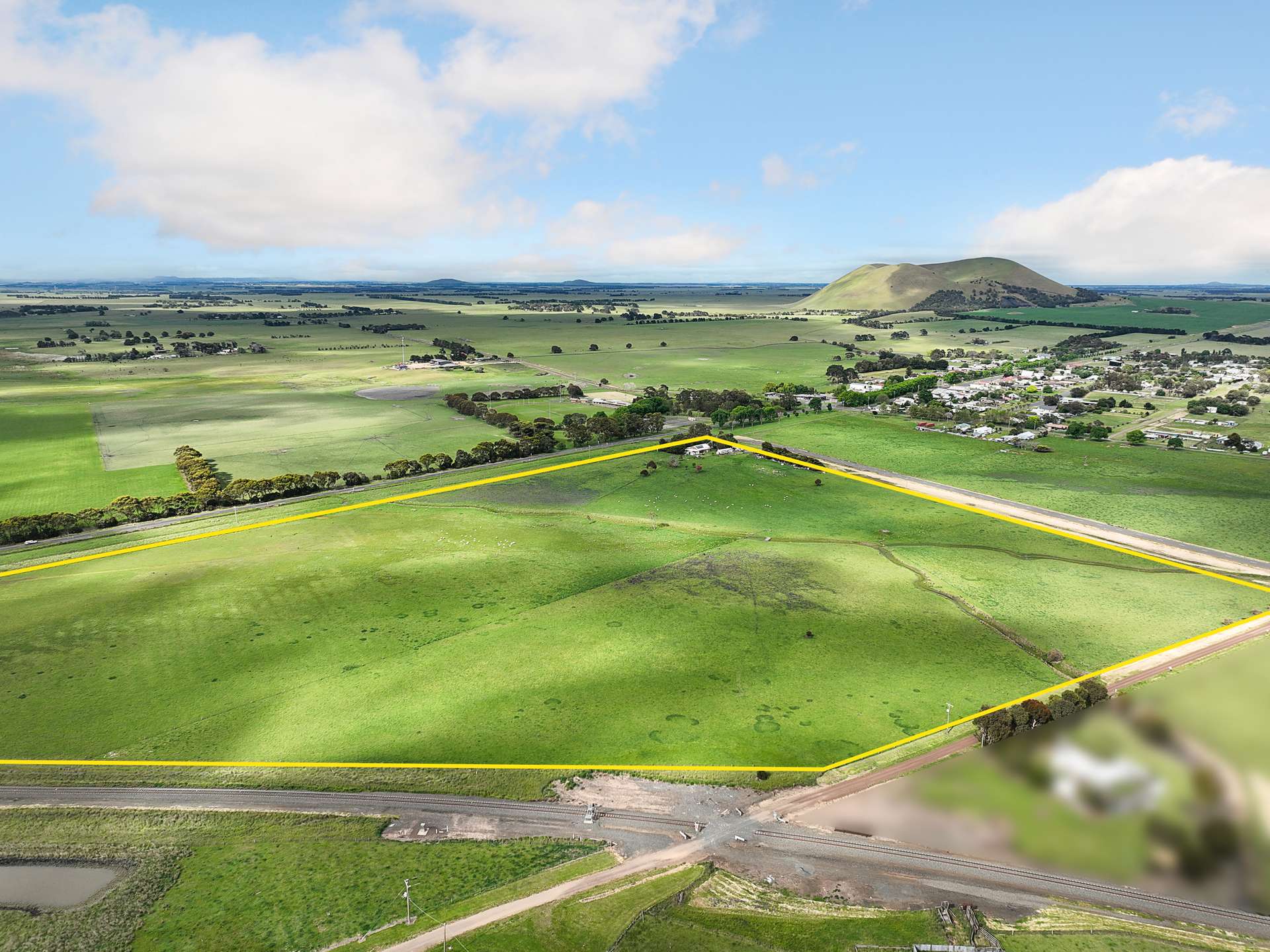 1026 Hamilton Highway, Derrinallum For Sale by Farmbuy.com - image 23