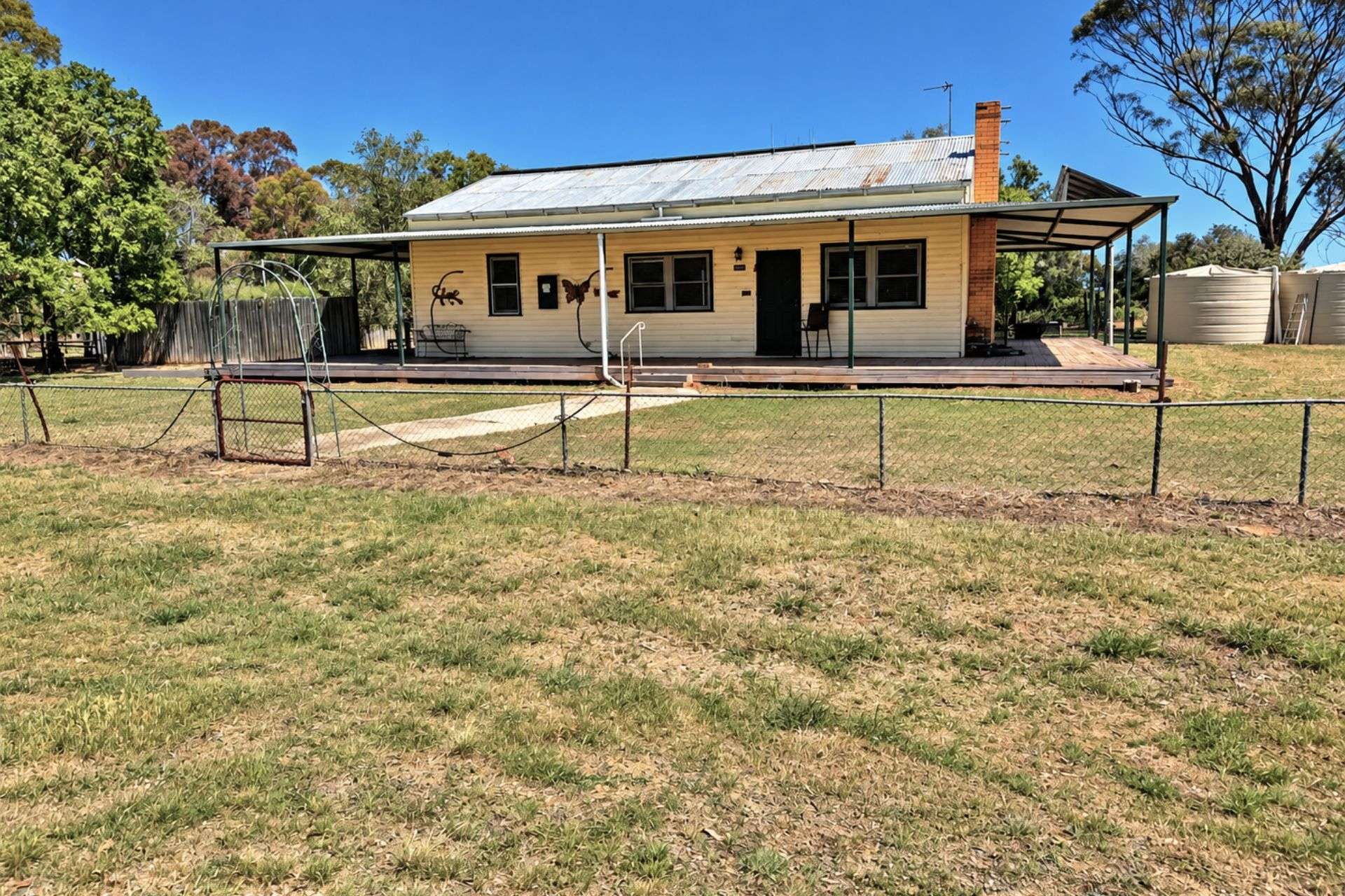901 - 903 Johnson Road, Kotta For Sale by Farmbuy.com - image 3