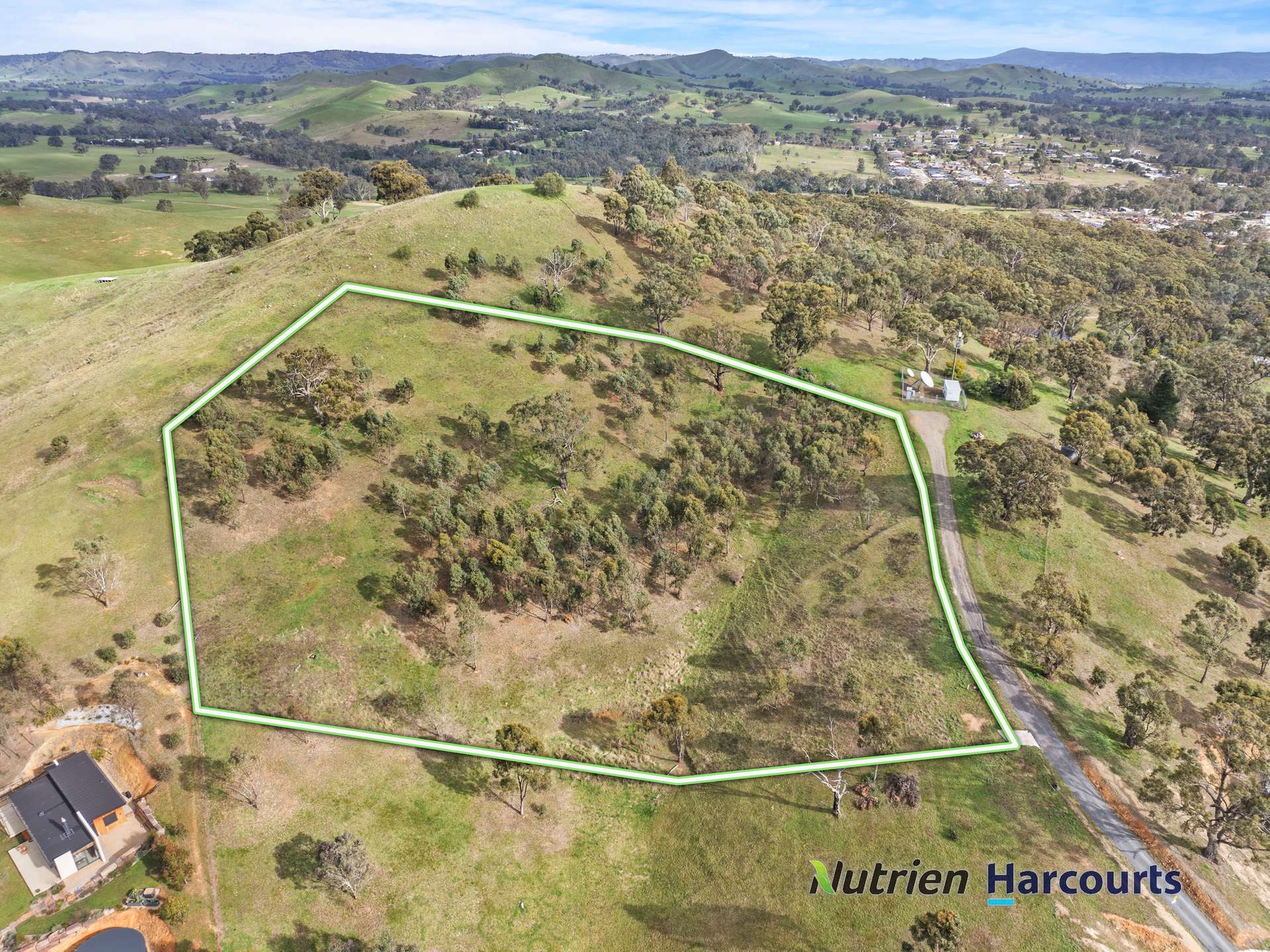 4 Smith Street, Yea For Sale by Farmbuy.com - image 4