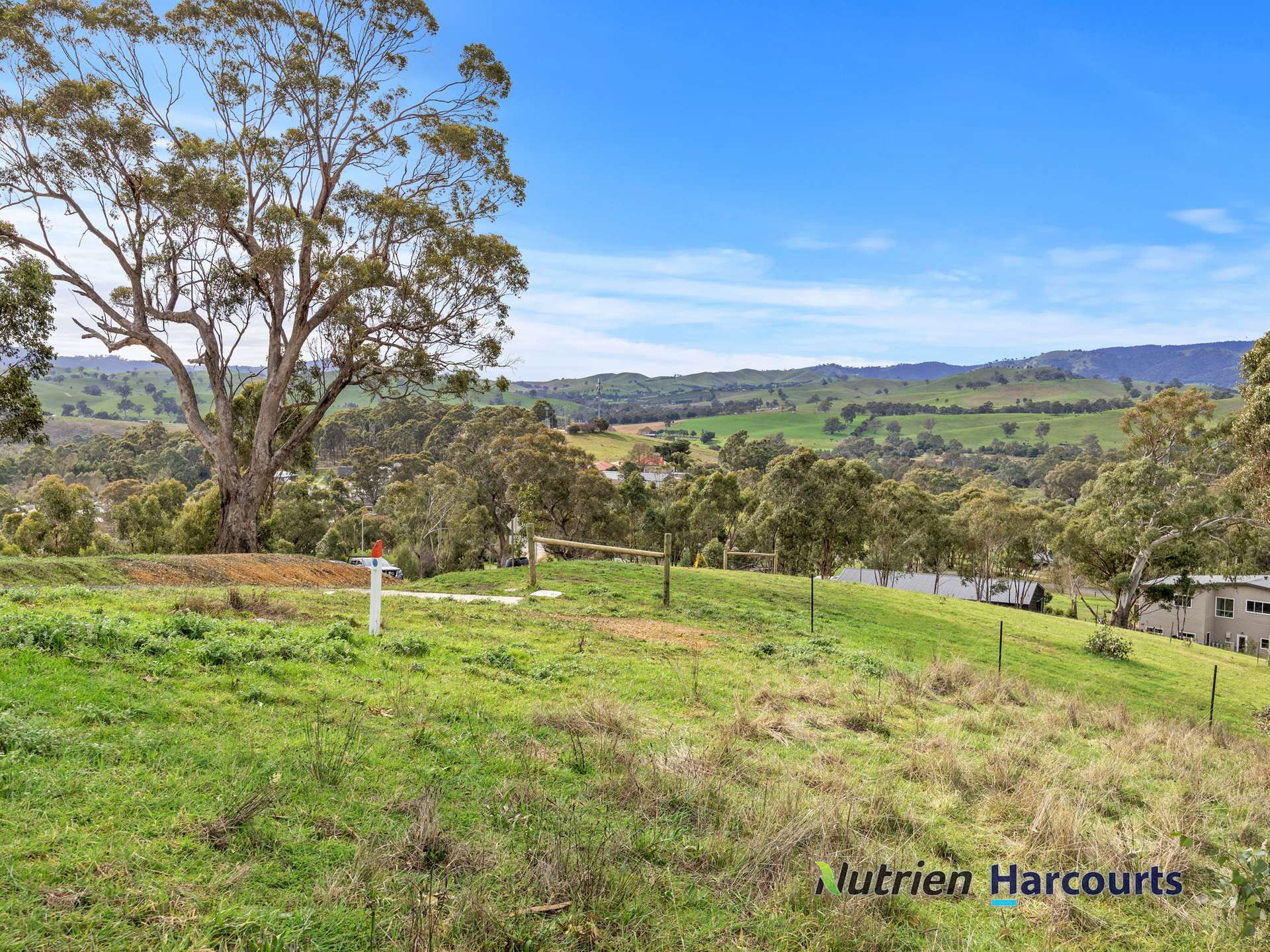 4 Smith Street, Yea For Sale by Farmbuy.com - image 1