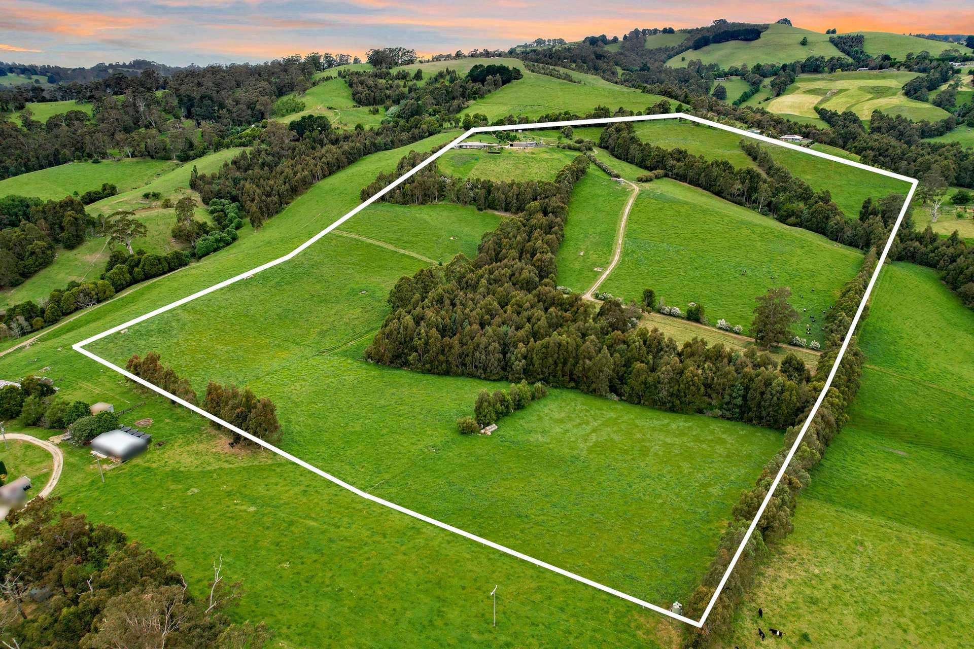 426 Yarragon Leongatha Road, Yarragon For Sale by Farmbuy.com - image 24