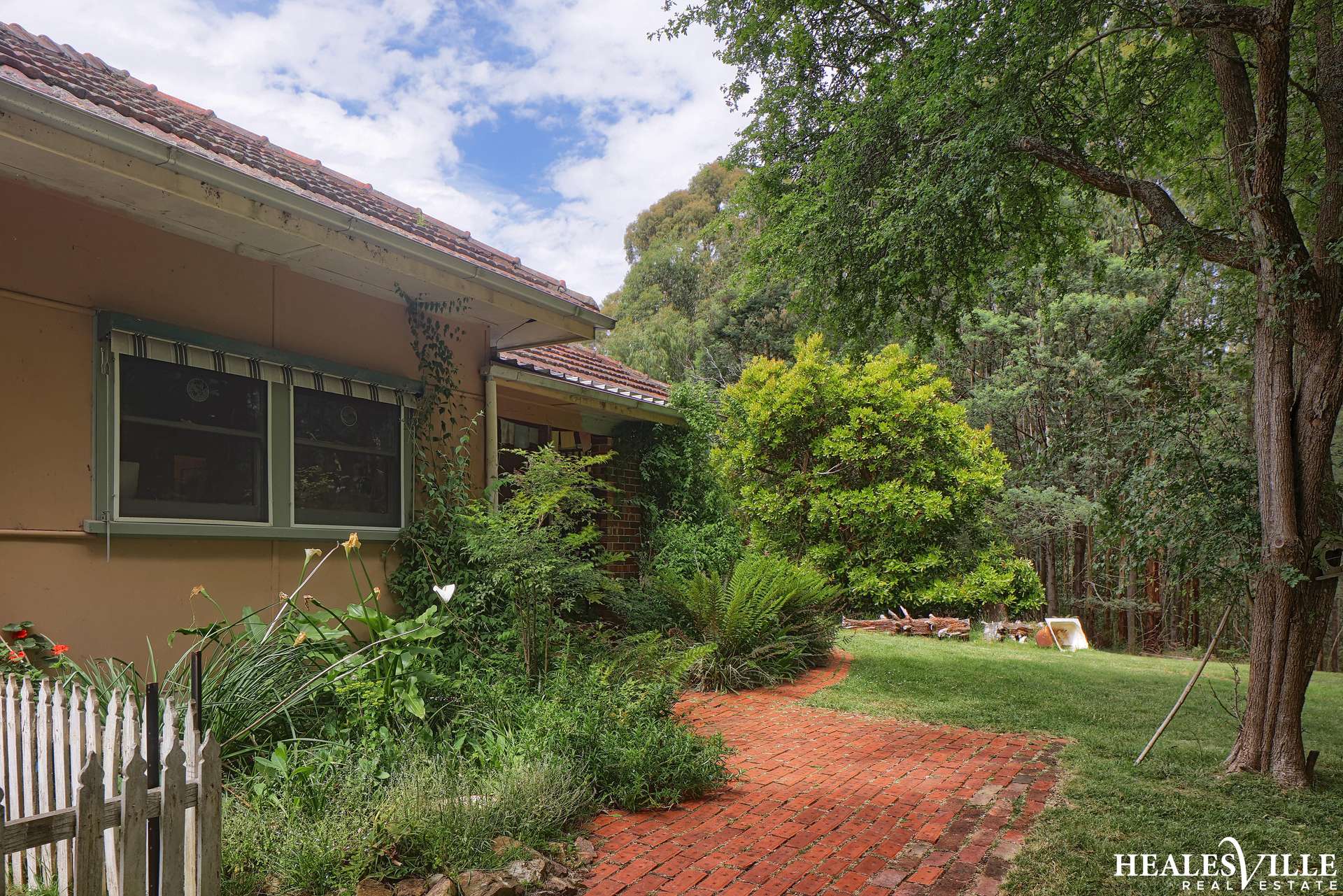 1394-1396 Healesville-Kinglake Road, Toolangi For Sale by Farmbuy.com - image 11