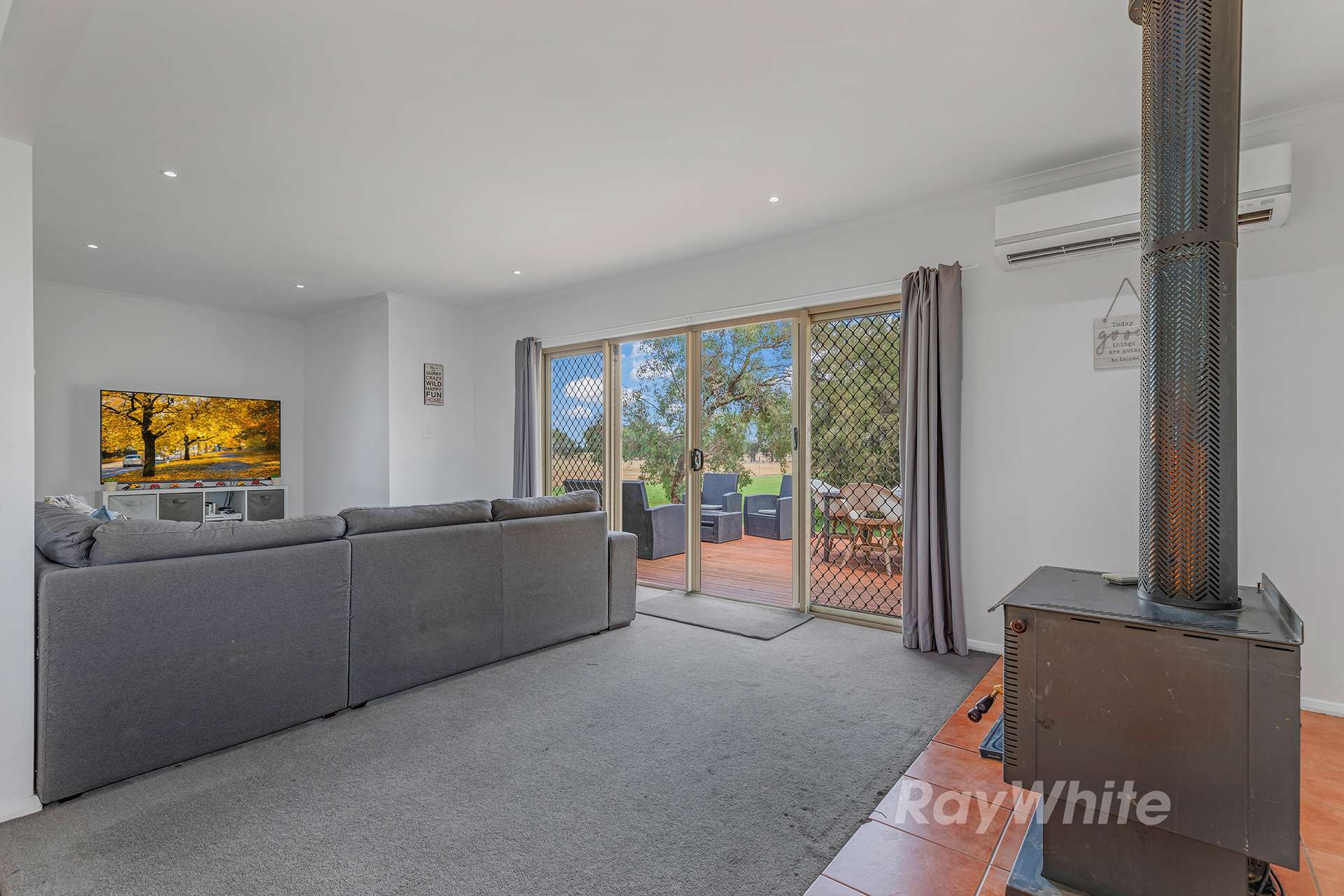 83 McNair Lane, Lockington For Sale by Farmbuy.com - image 7