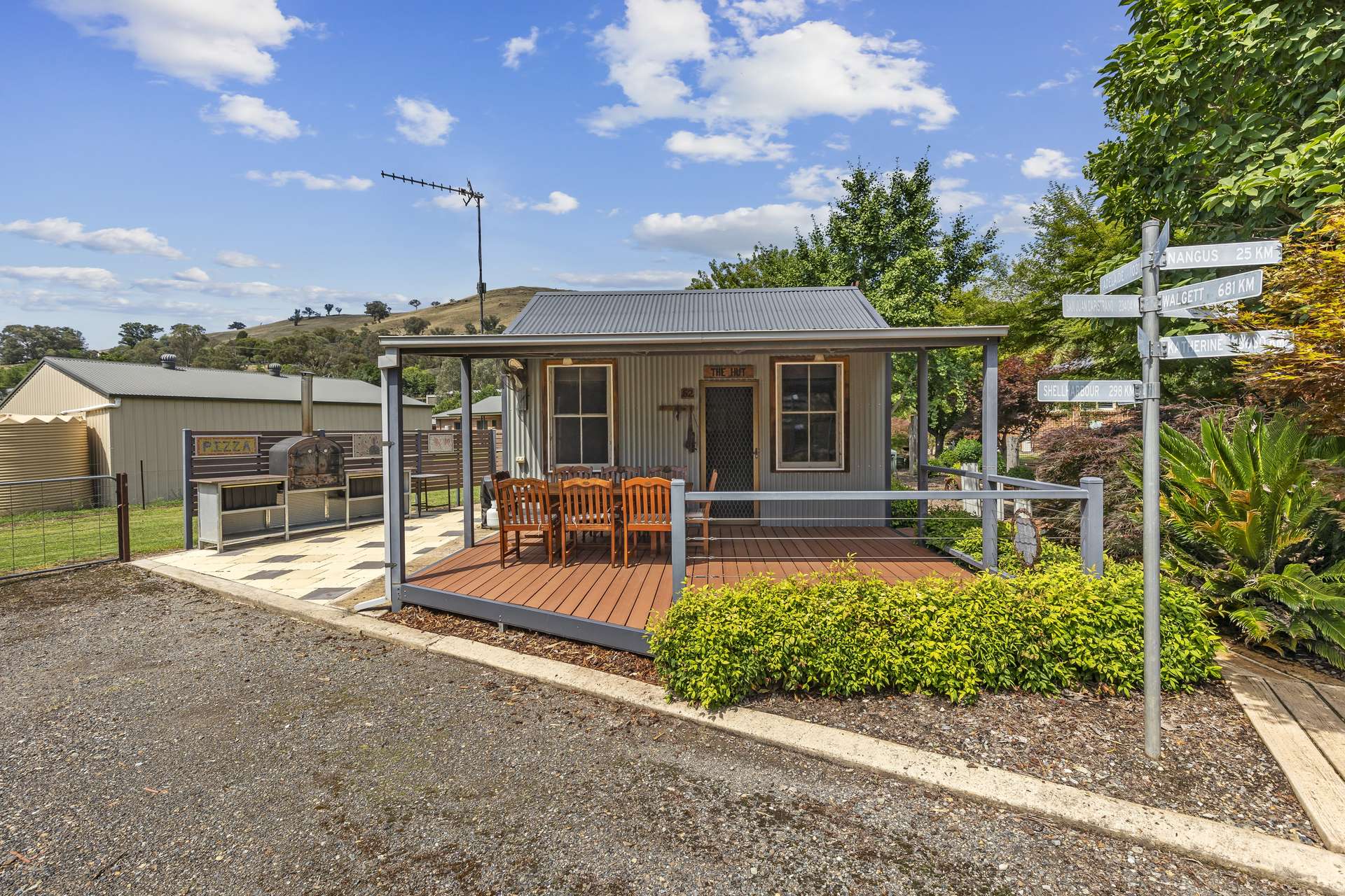 213 Punch Street, Gundagai For Sale by Farmbuy.com - image 24