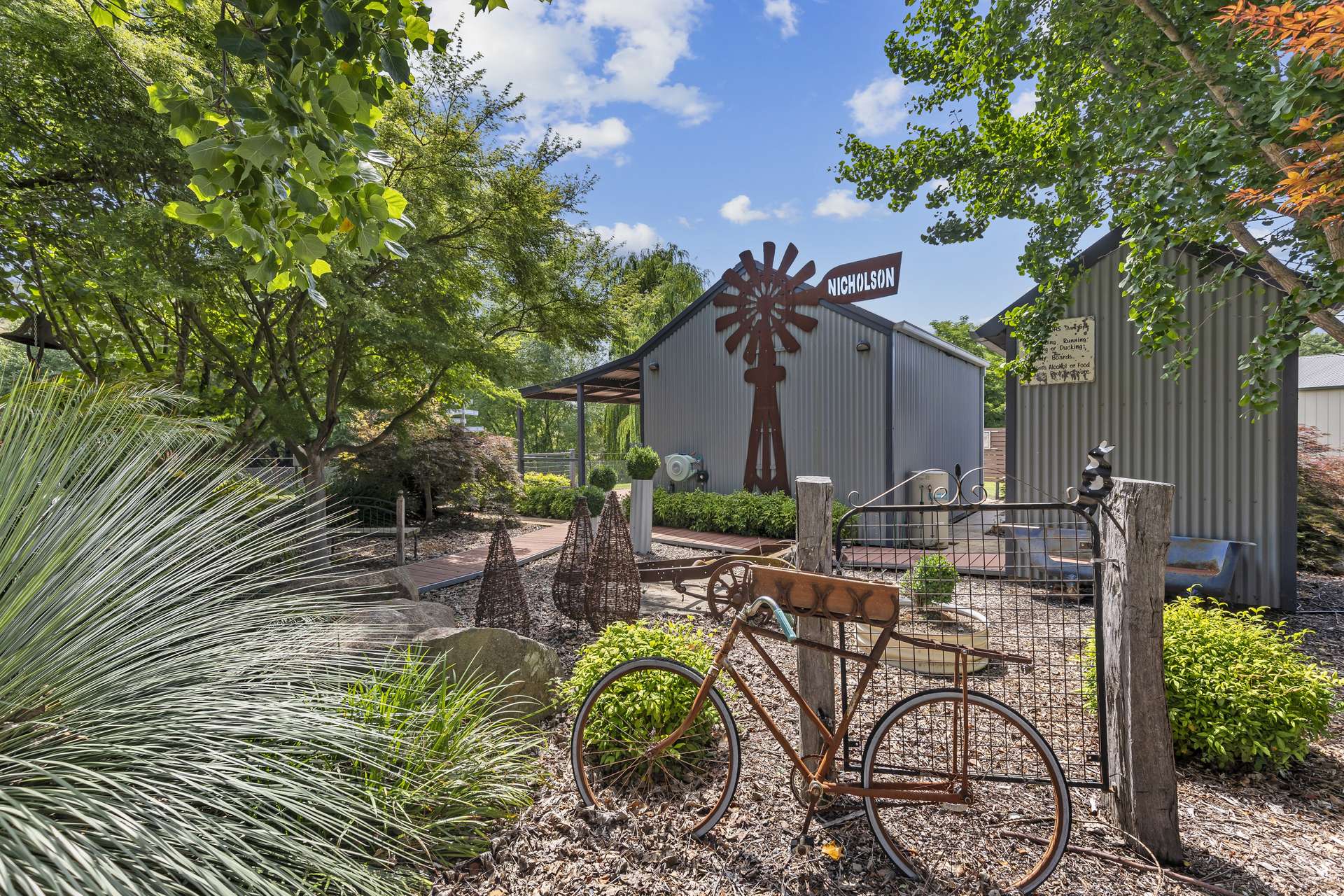 213 Punch Street, Gundagai For Sale by Farmbuy.com - image 26