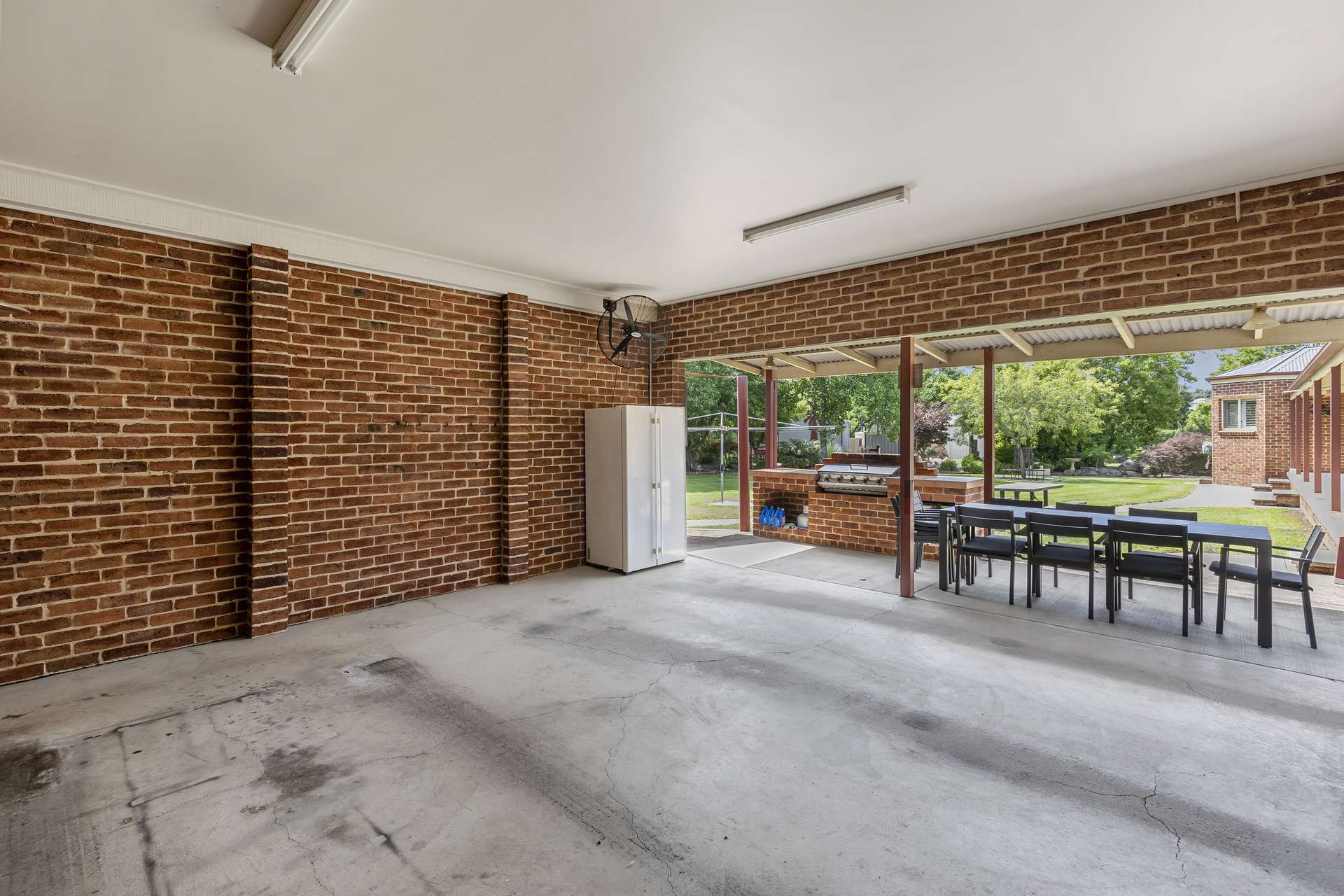 213 Punch Street, Gundagai For Sale by Farmbuy.com - image 23
