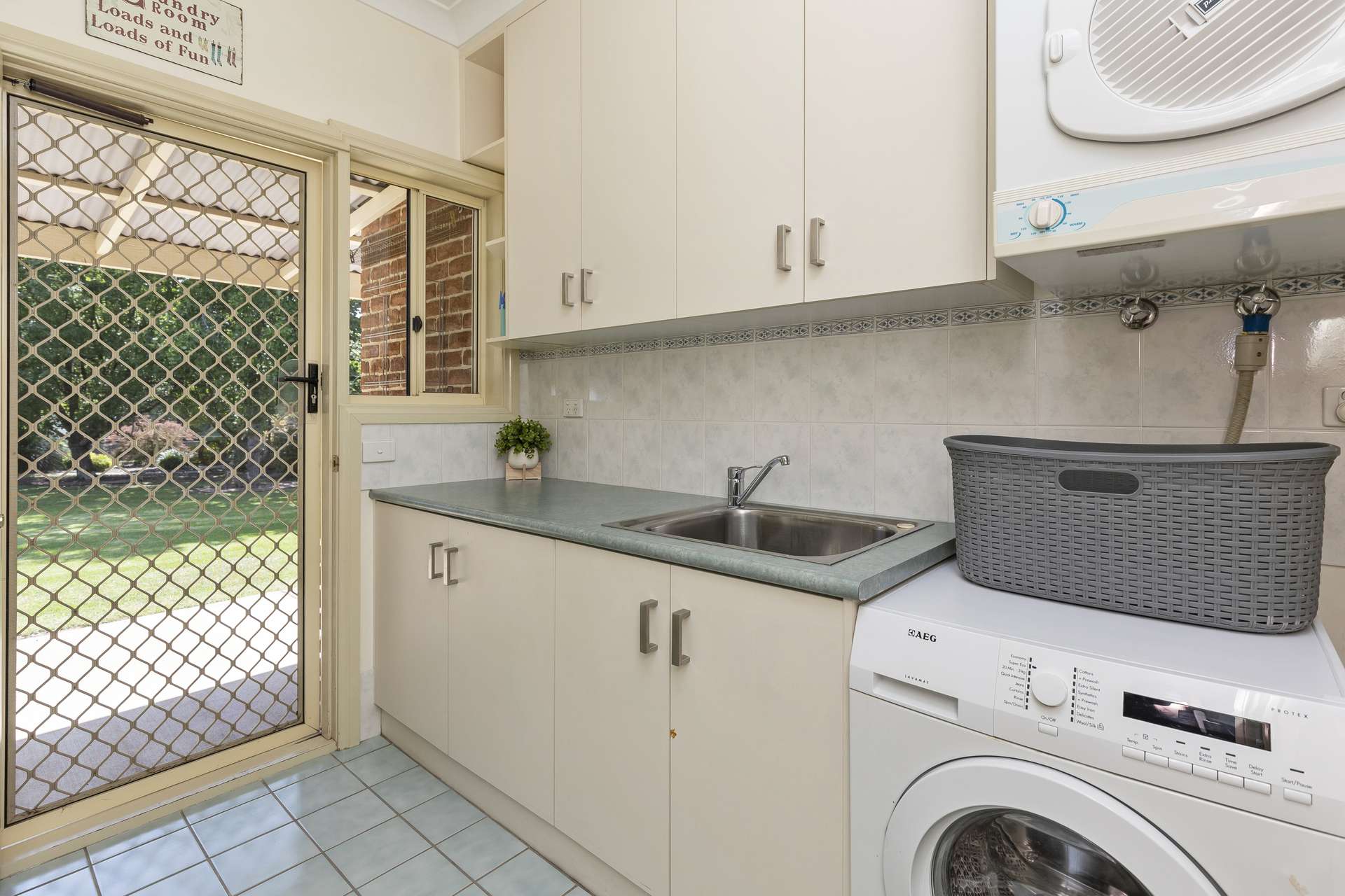 213 Punch Street, Gundagai For Sale by Farmbuy.com - image 22