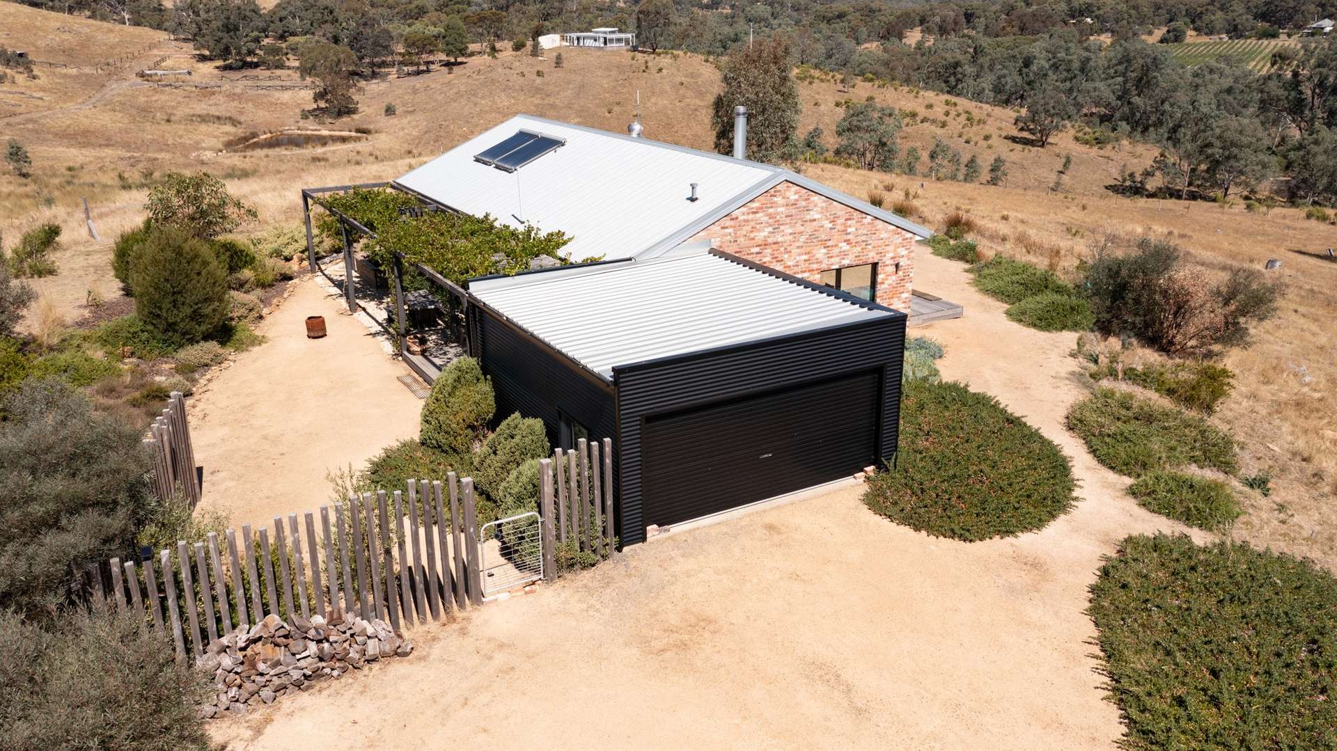 493C Heathcote-Redesdale Road, Heathcote Sold by Farmbuy.com - image 1