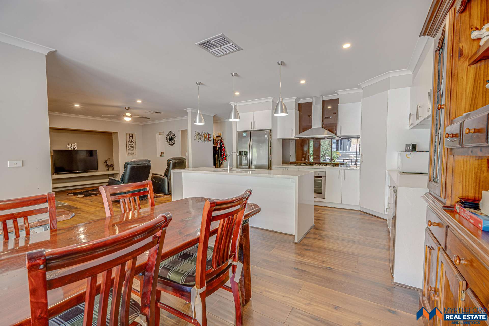5 Tarrengower Court, Myrtleford For Sale by Farmbuy.com - image 8