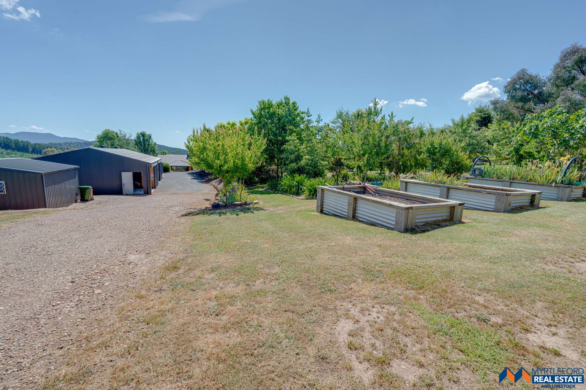 5 Tarrengower Court, Myrtleford For Sale by Farmbuy.com - image 28