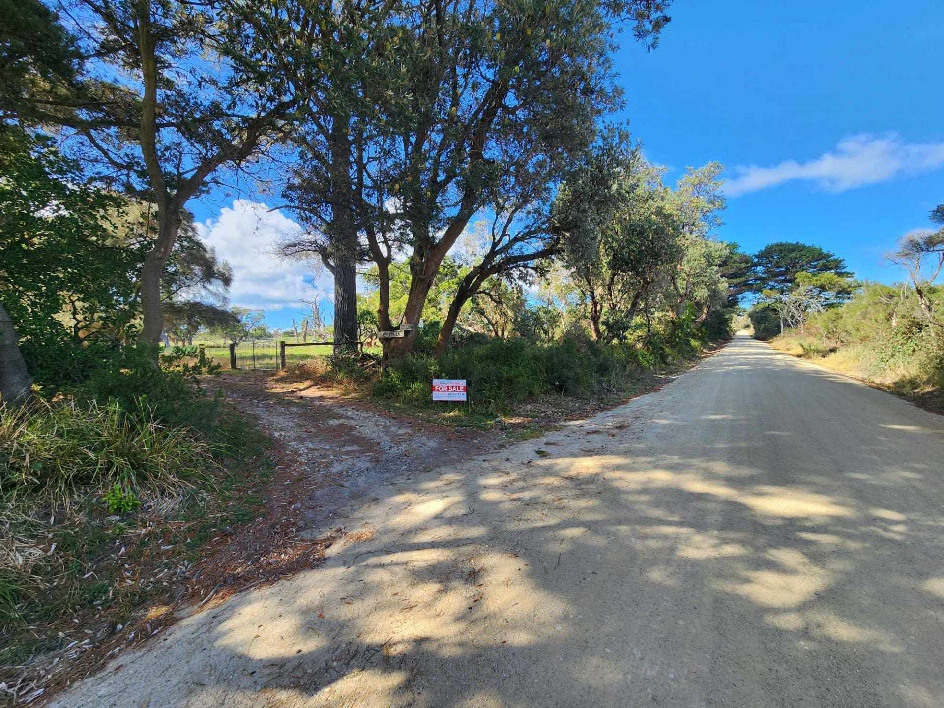 417 McBurnie And Boags Road, Tarwin Lower For Sale by Farmbuy.com - image 2