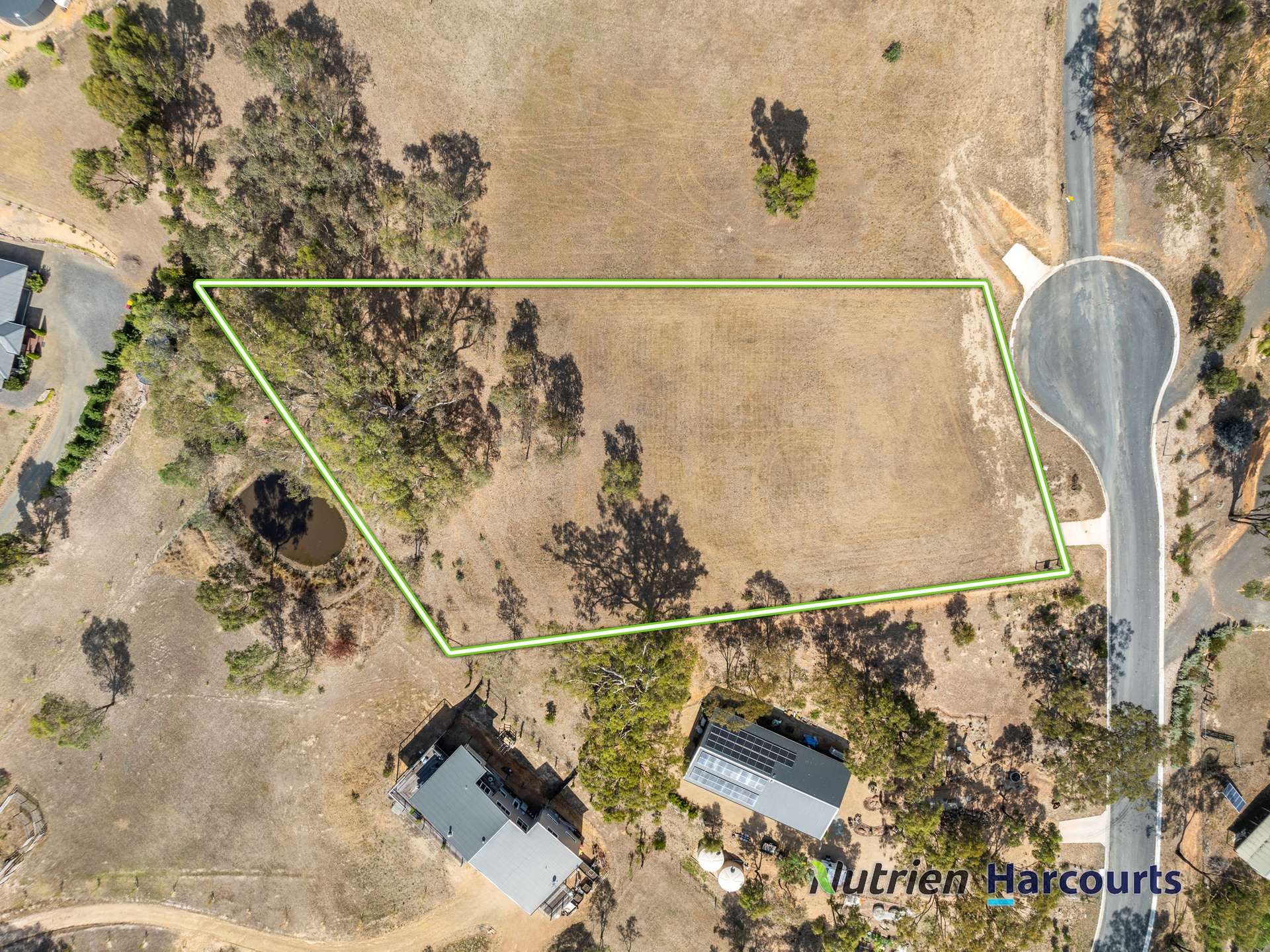 8 Smith Street, Yea For Sale by Farmbuy.com - image 4