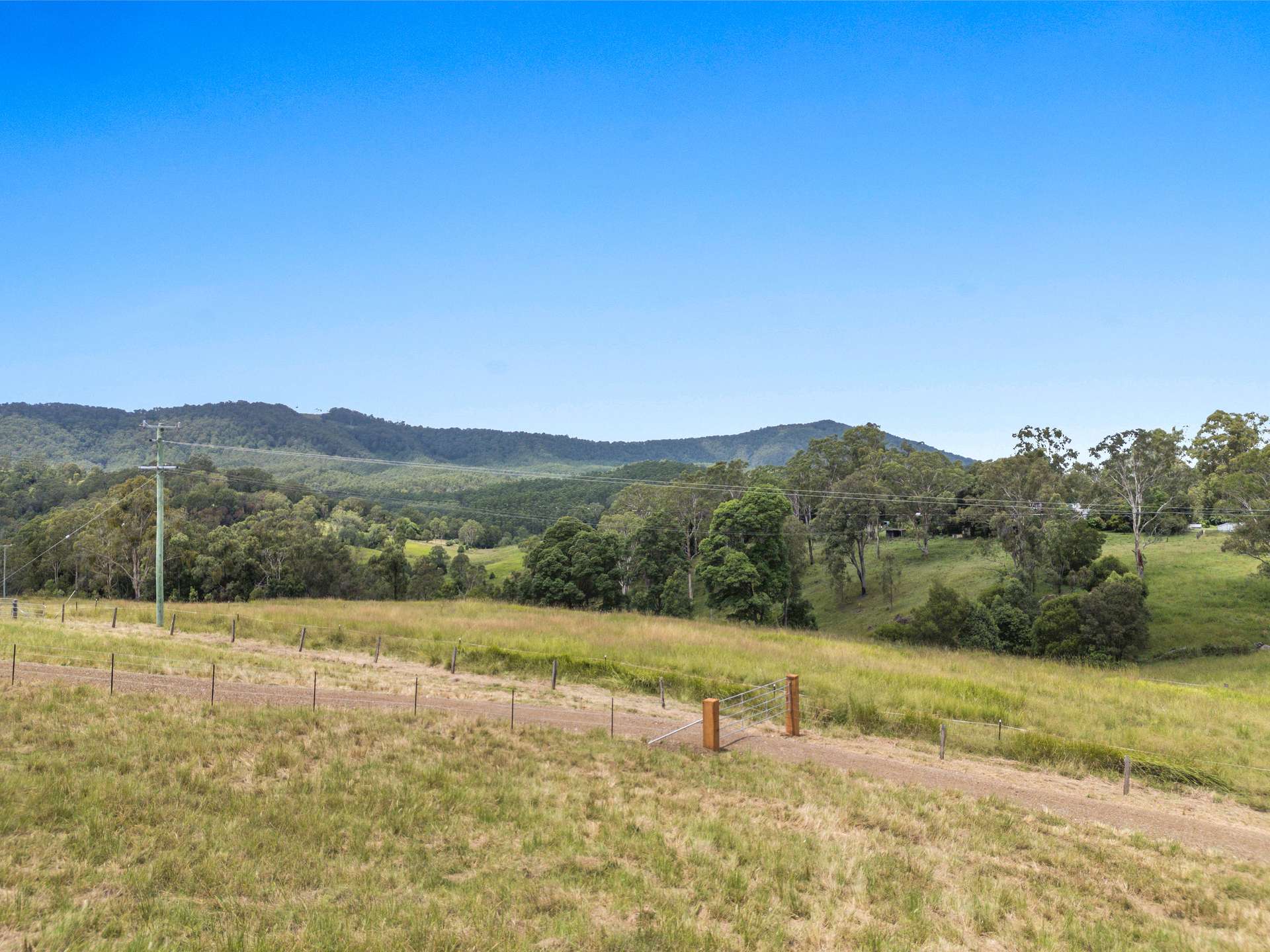 132 Homeleigh Road, Homeleigh For Sale by Farmbuy.com - image 9