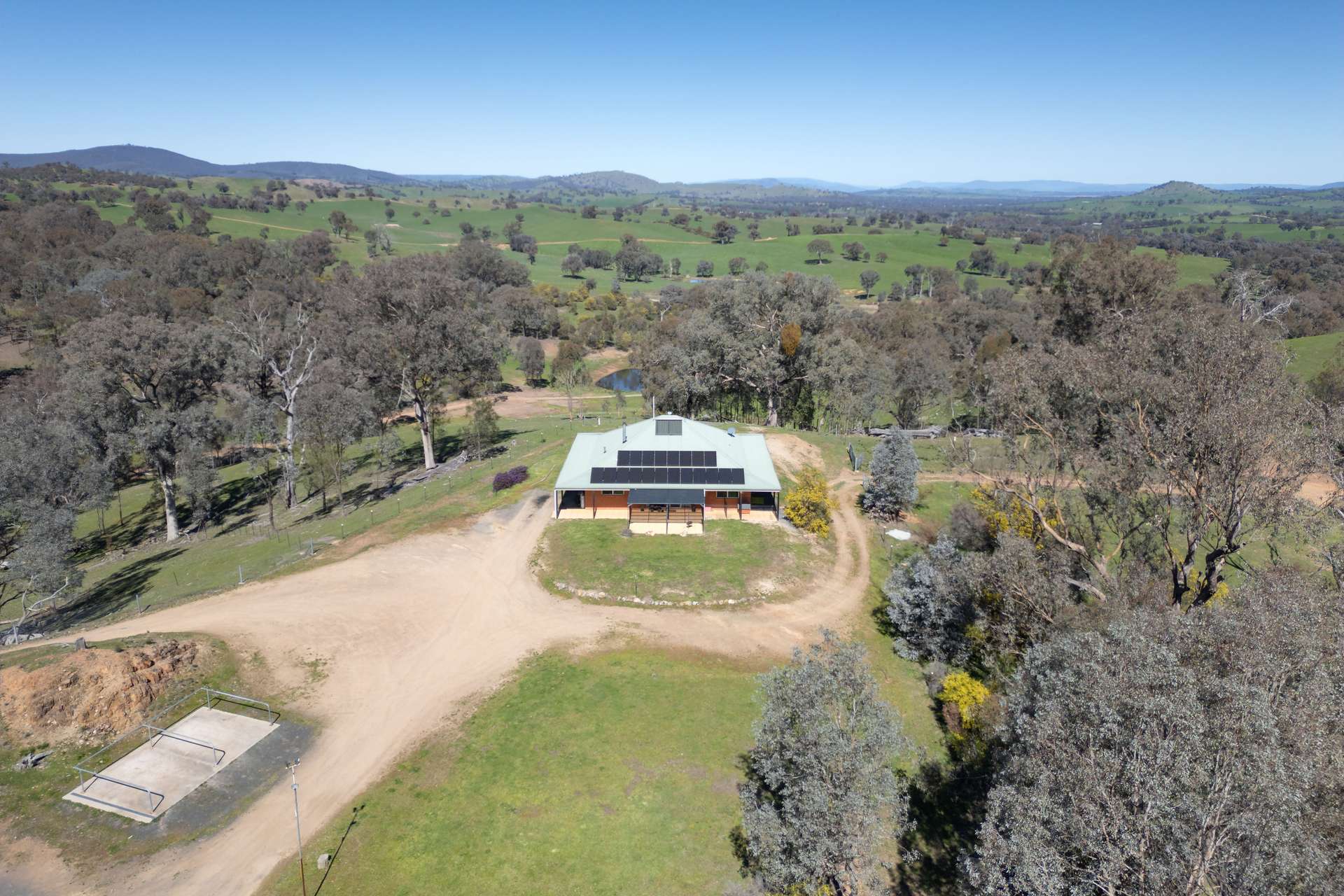 13407 Hume Highway, Woomargama For Sale by Farmbuy.com - image 4
